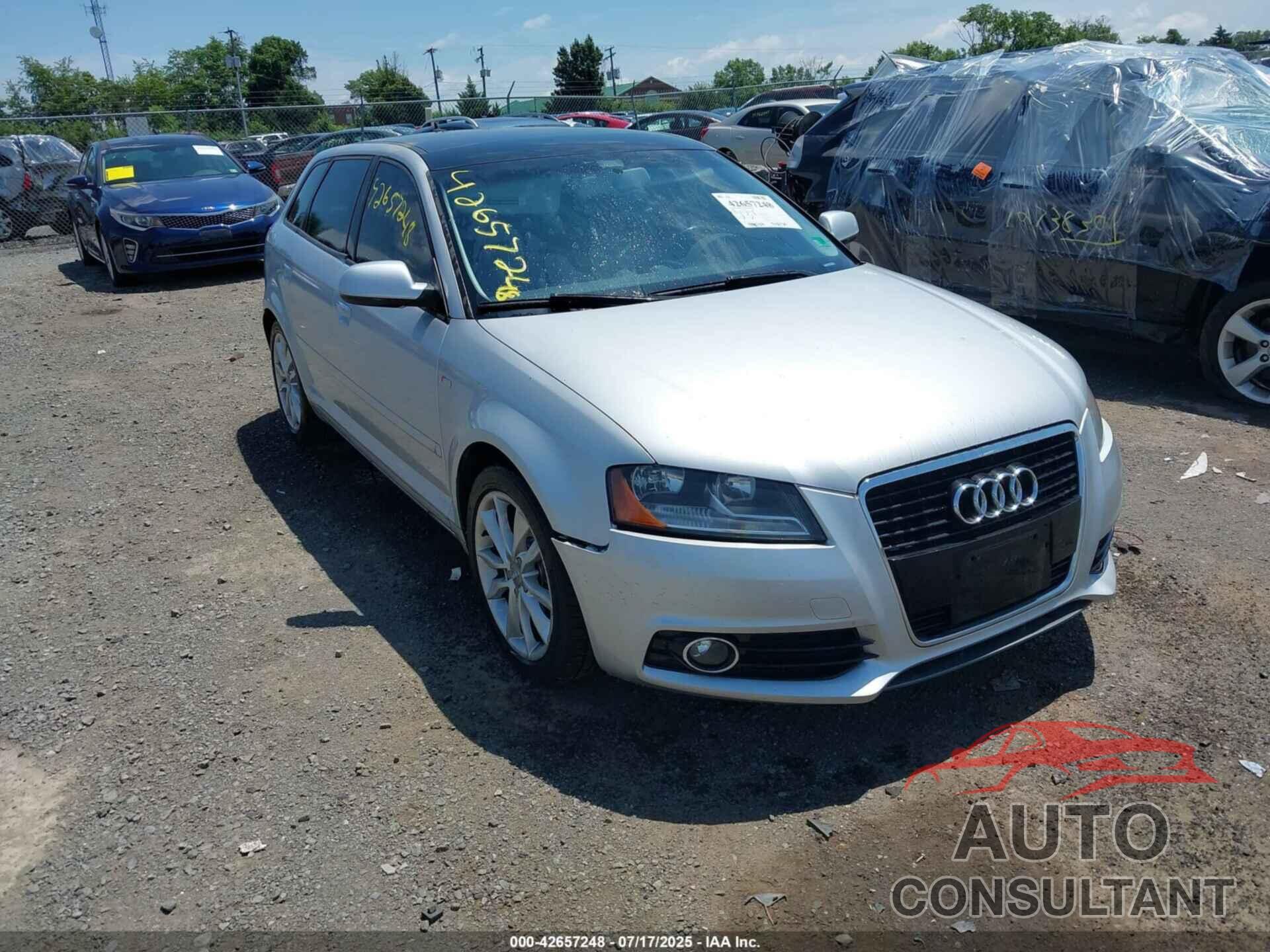 AUDI A3 2011 - WAUBEAFM5BA020944