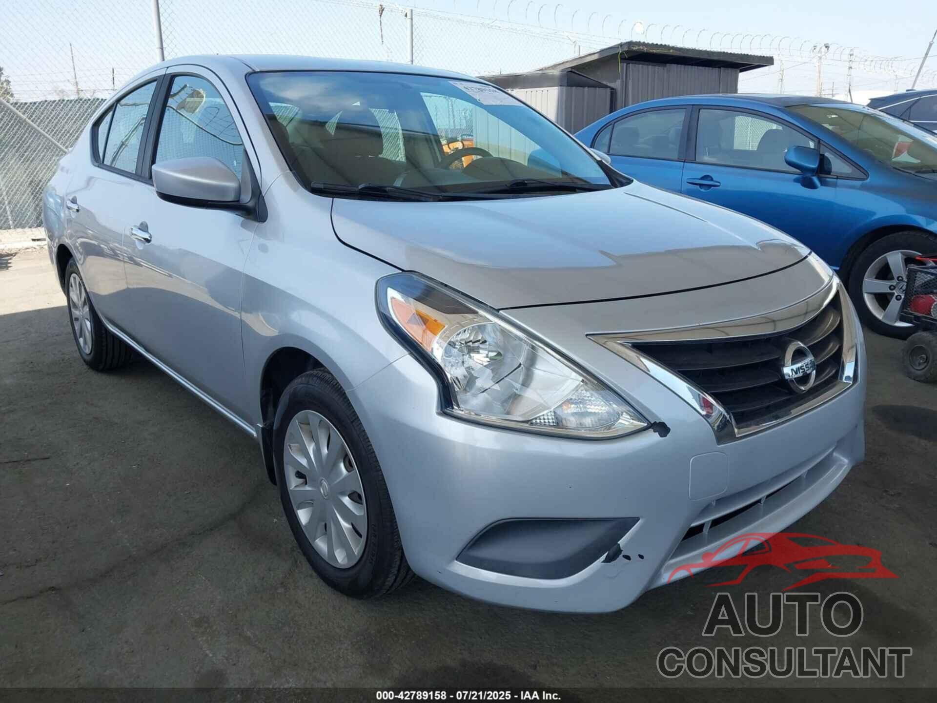 NISSAN VERSA 2017 - 3N1CN7AP1HL831818