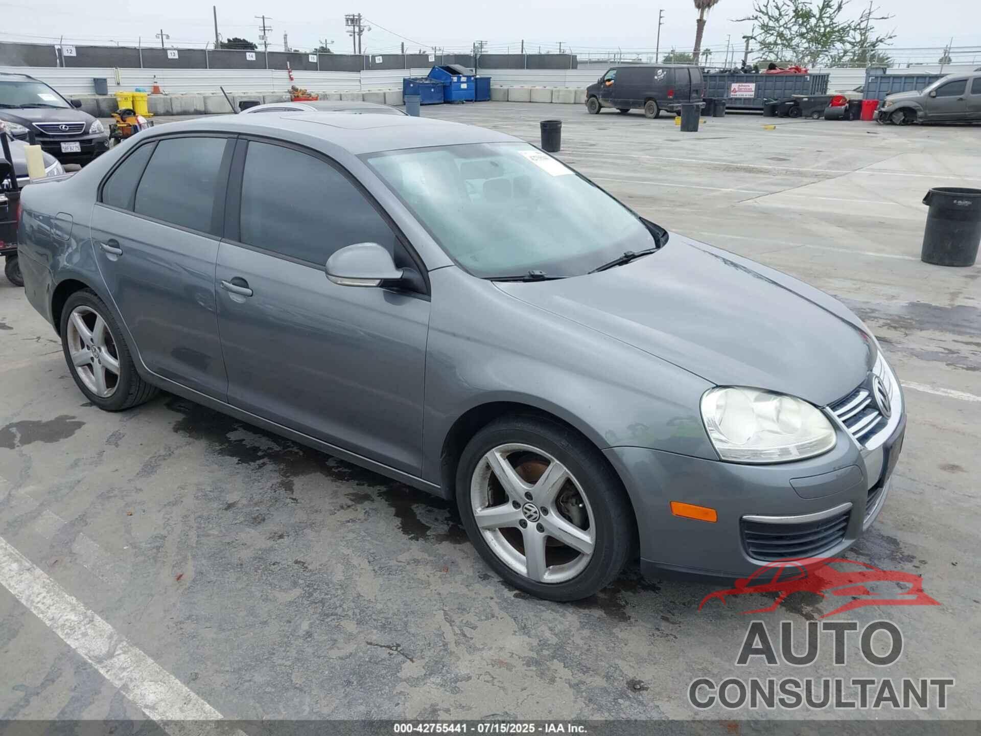 VOLKSWAGEN JETTA 2010 - 3VWRZ7AJ5AM155314