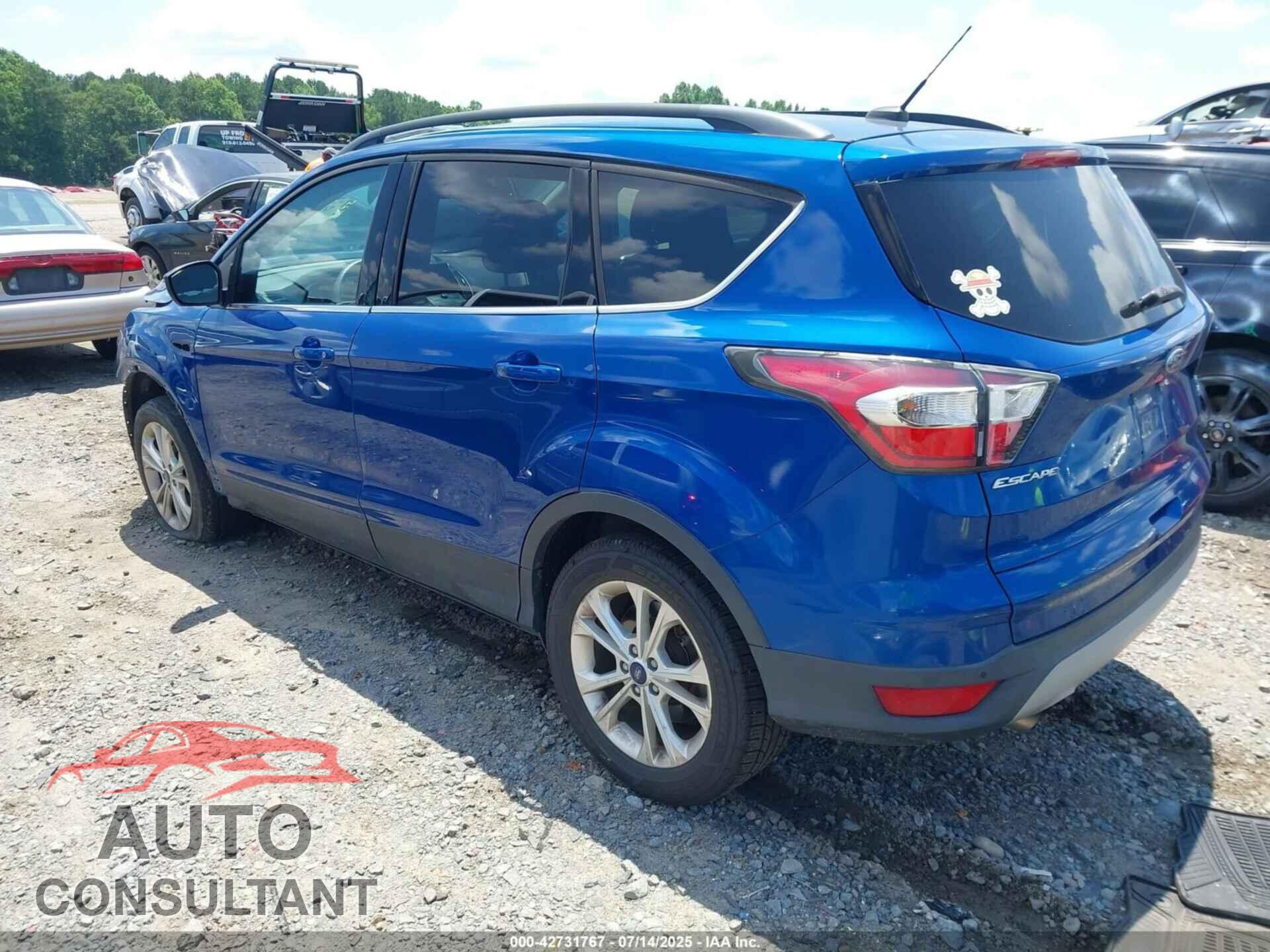 FORD ESCAPE 2017 - 1FMCU9GD8HUB23897