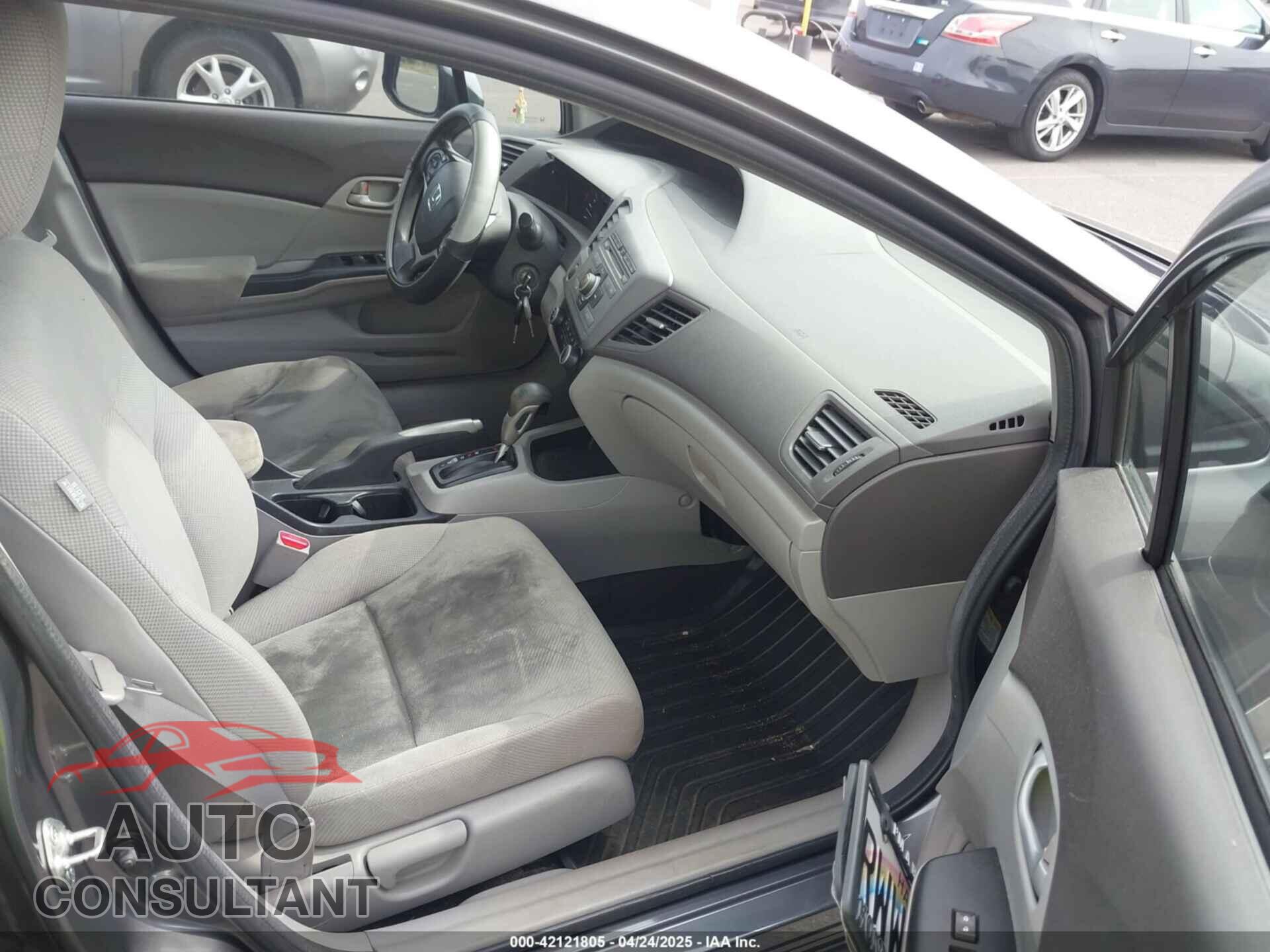 HONDA CIVIC 2012 - 2HGFB2F53CH600497