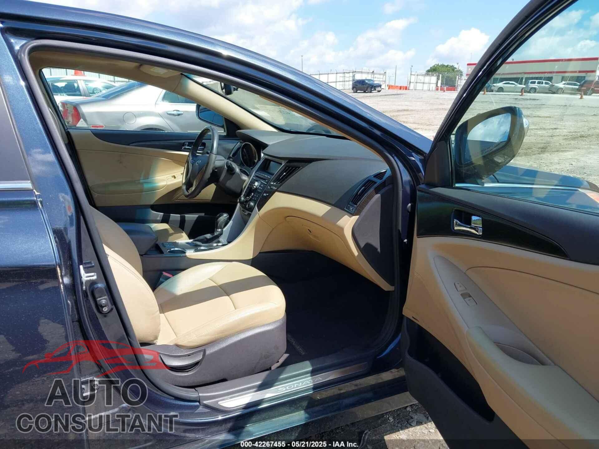 HYUNDAI SONATA 2011 - 5NPEC4AC5BH253320