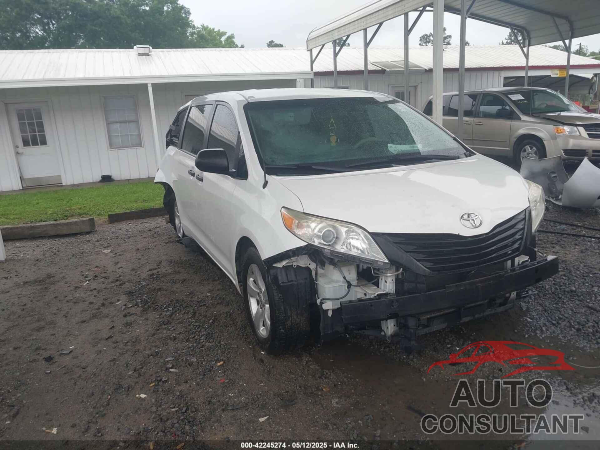 TOYOTA SIENNA 2014 - 5TDZK3DC9ES473780