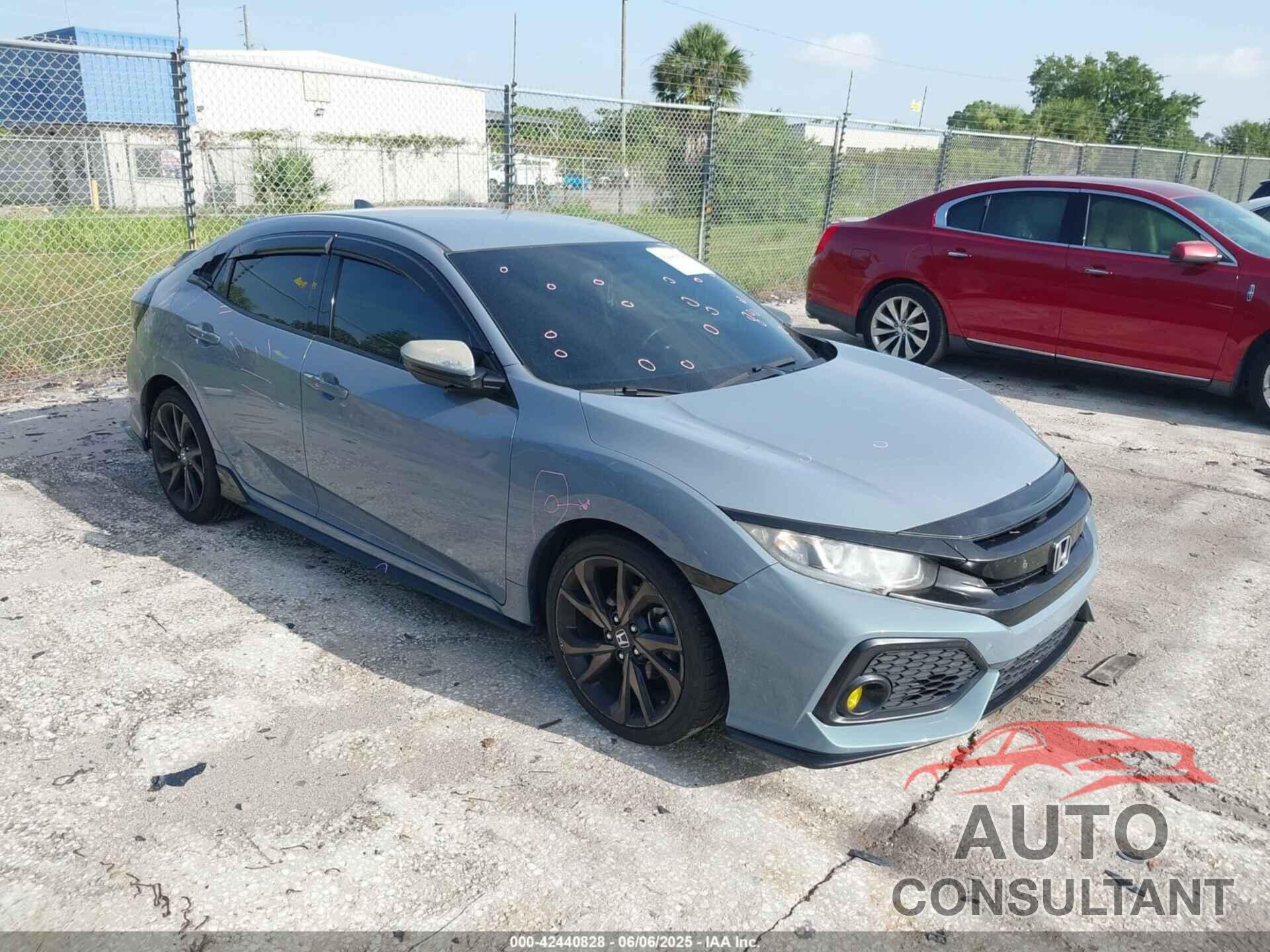 HONDA CIVIC 2017 - SHHFK7H44HU233251