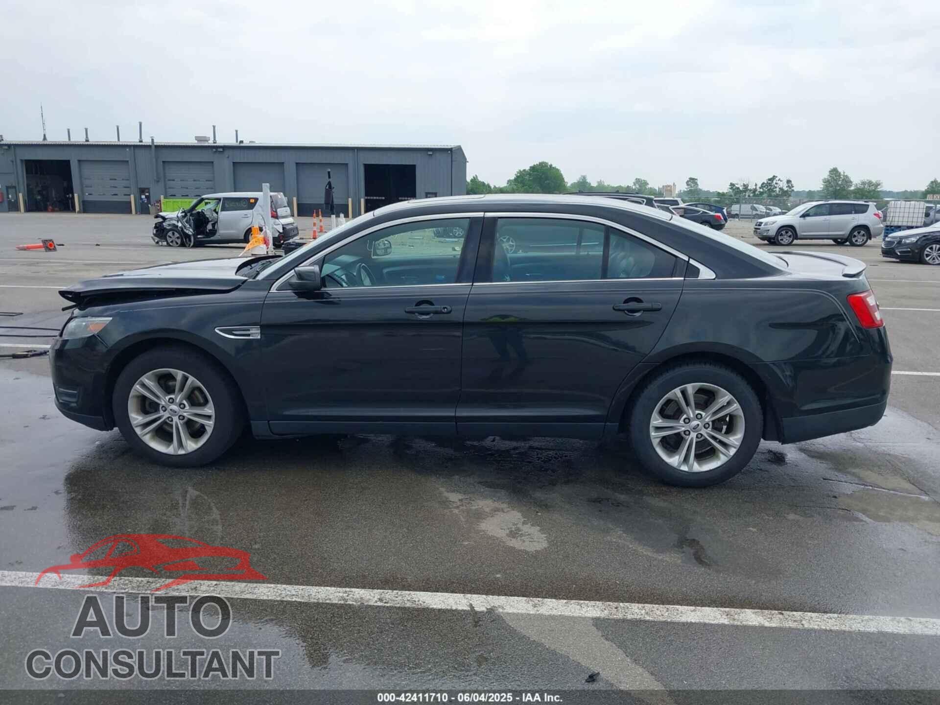 FORD TAURUS 2013 - 1FAHP2E87DG125783