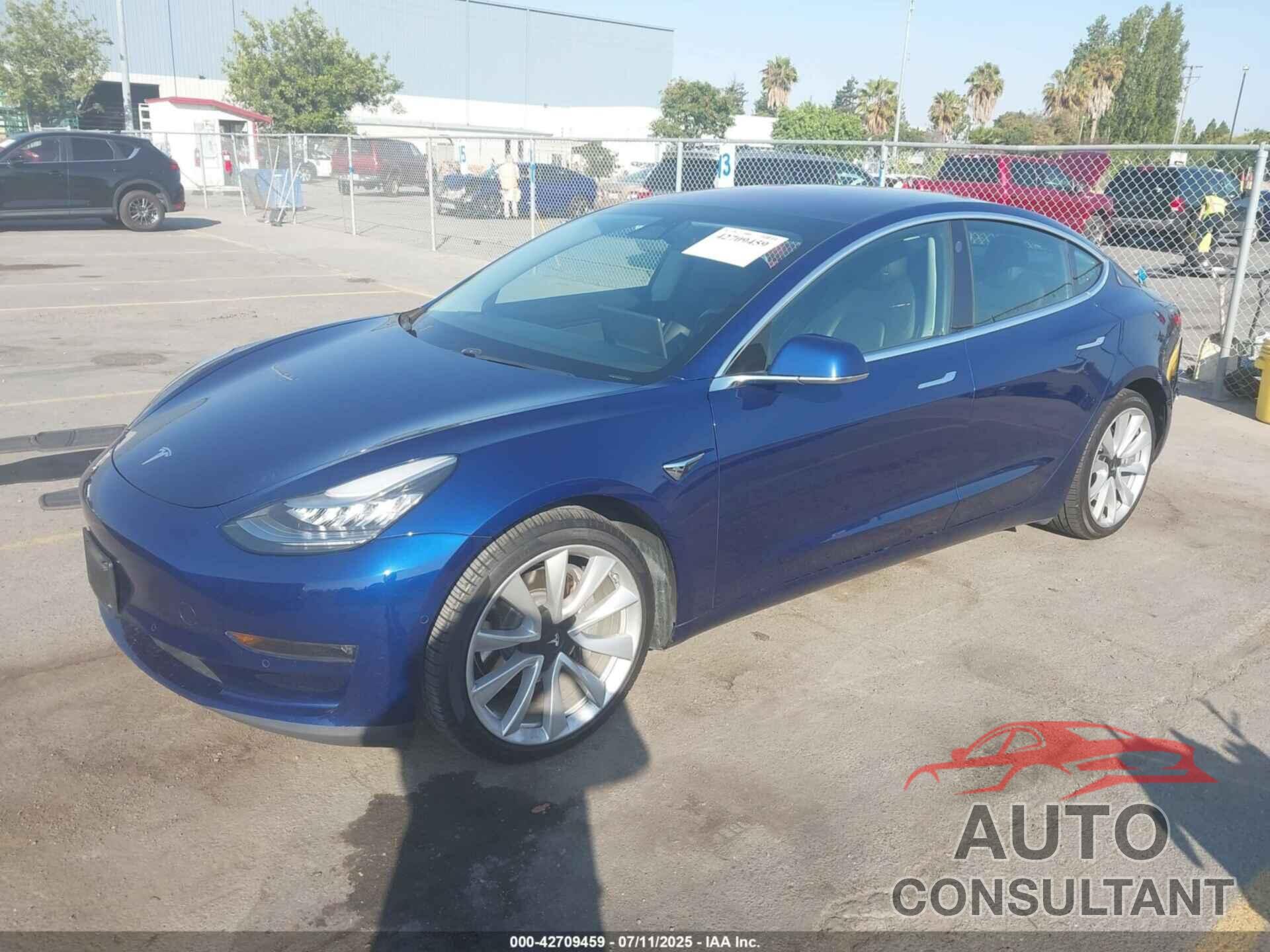 TESLA MODEL 3 2019 - 5YJ3E1EB0KF187386