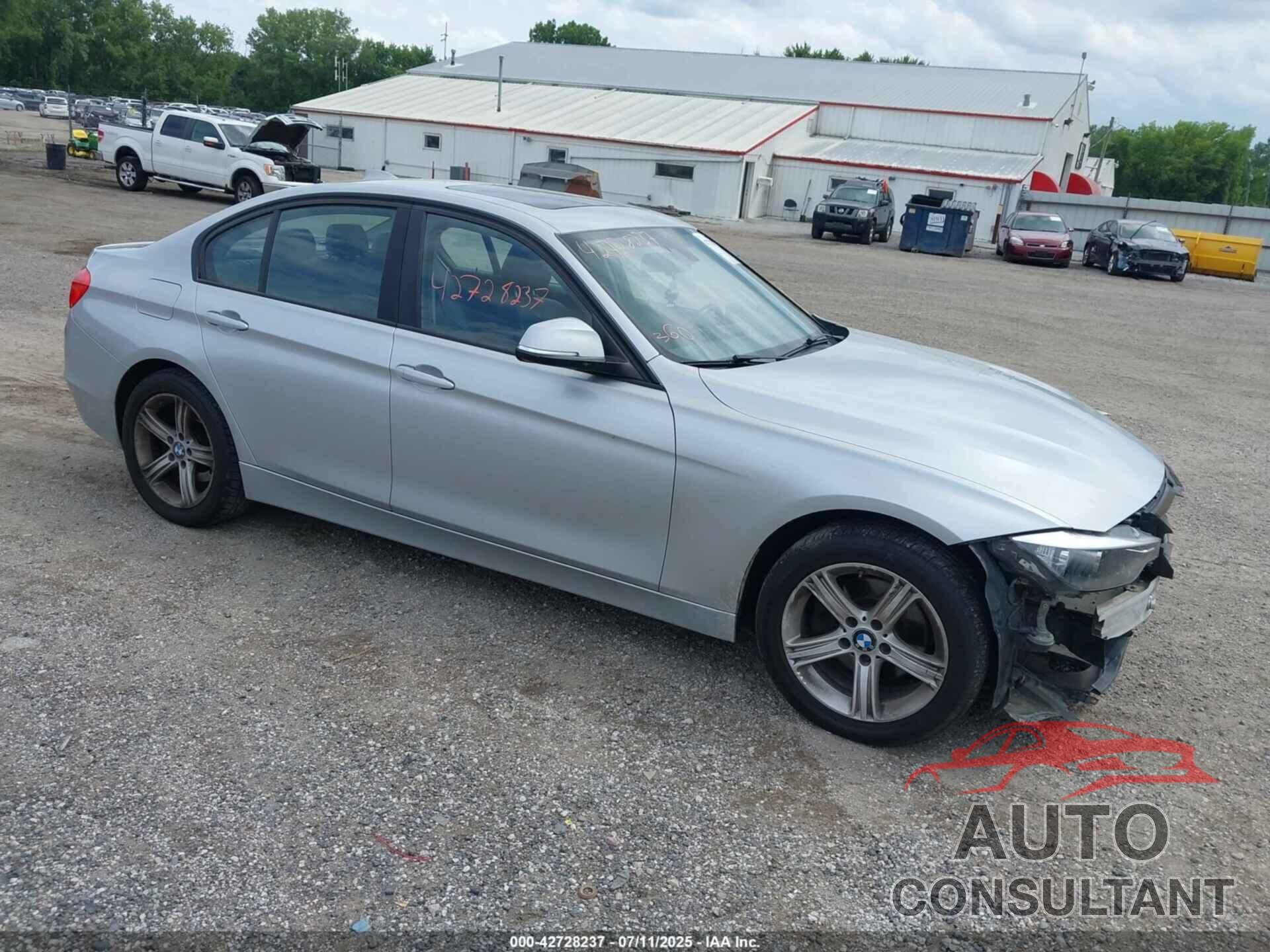 BMW 328I 2015 - WBA3B3C5XFF546632