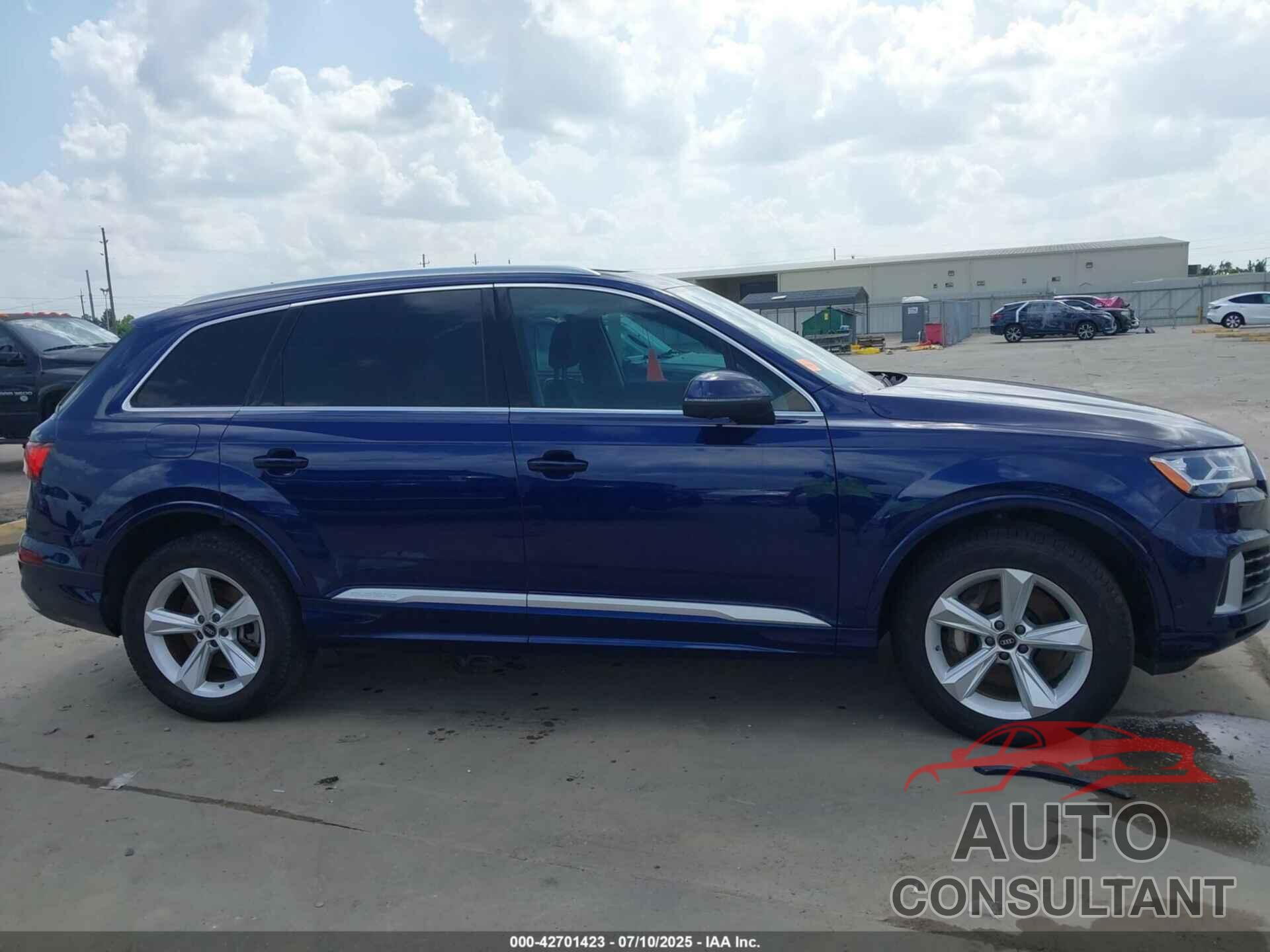 AUDI Q7 2022 - WA1AXBF70ND018055