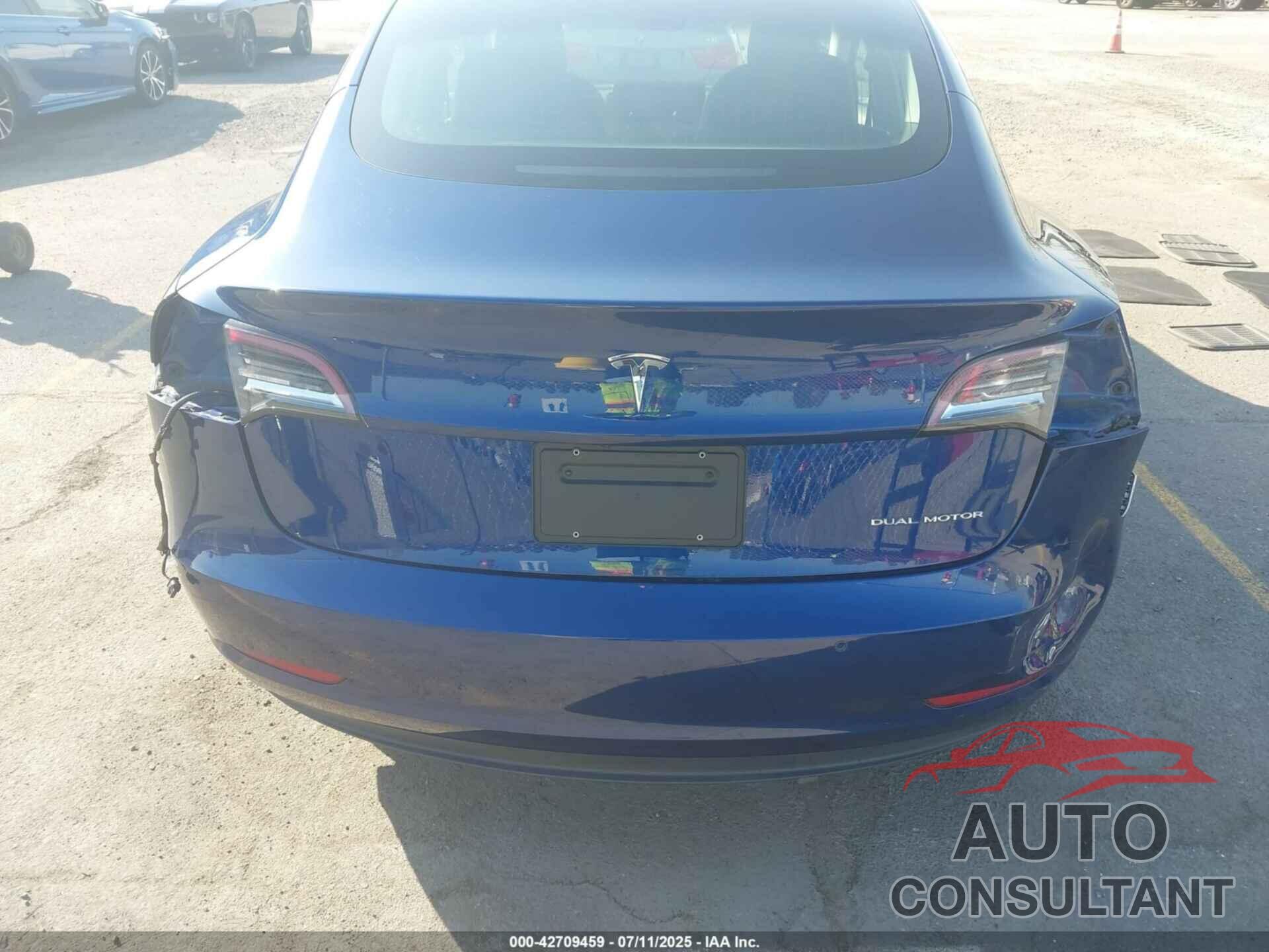 TESLA MODEL 3 2019 - 5YJ3E1EB0KF187386