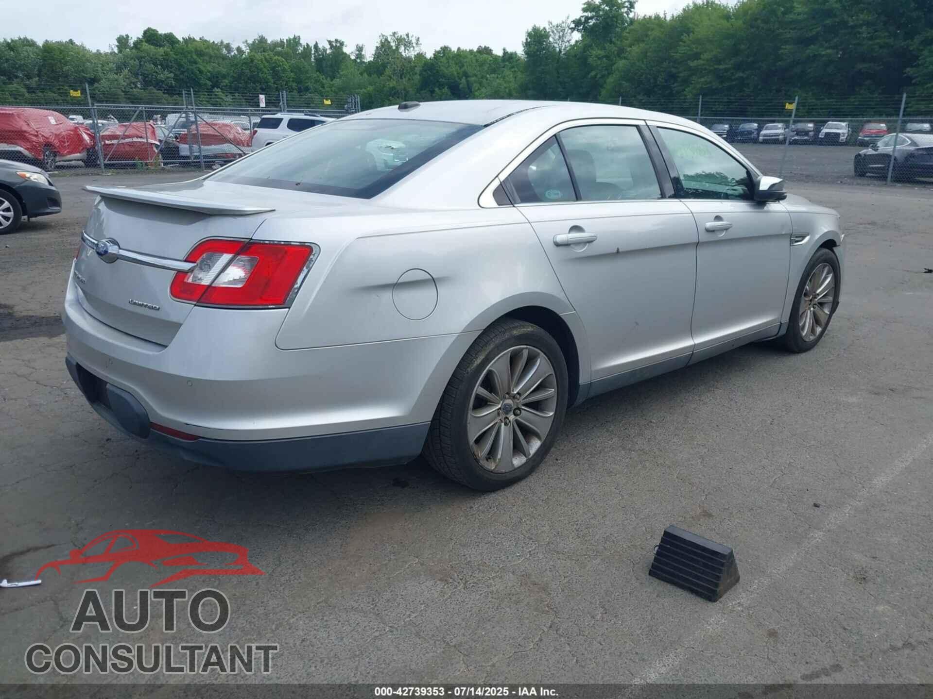 FORD TAURUS 2012 - 1FAHP2FW8CG100614