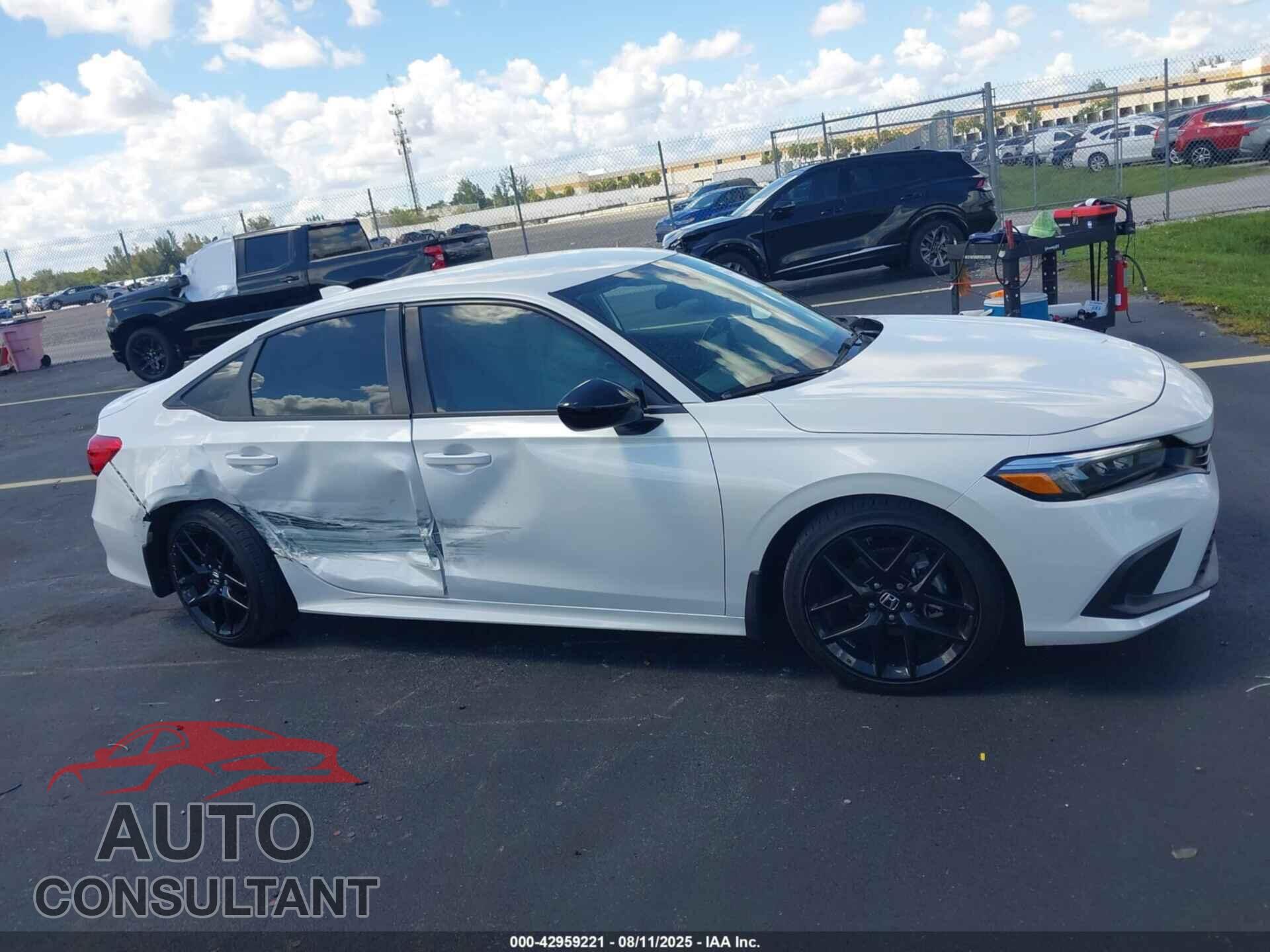 HONDA CIVIC 2023 - 2HGFE2F59PH558317