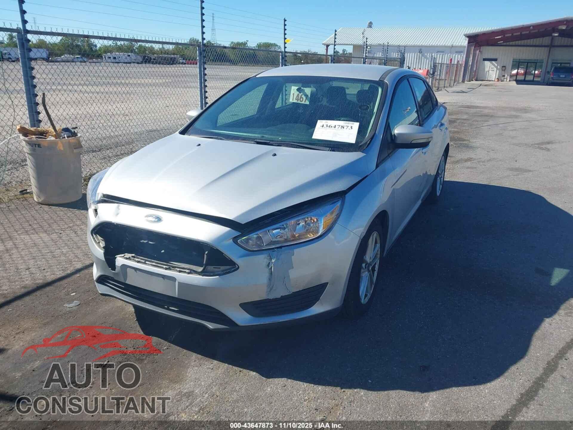FORD FOCUS 2015 - 1FADP3F27FL350357