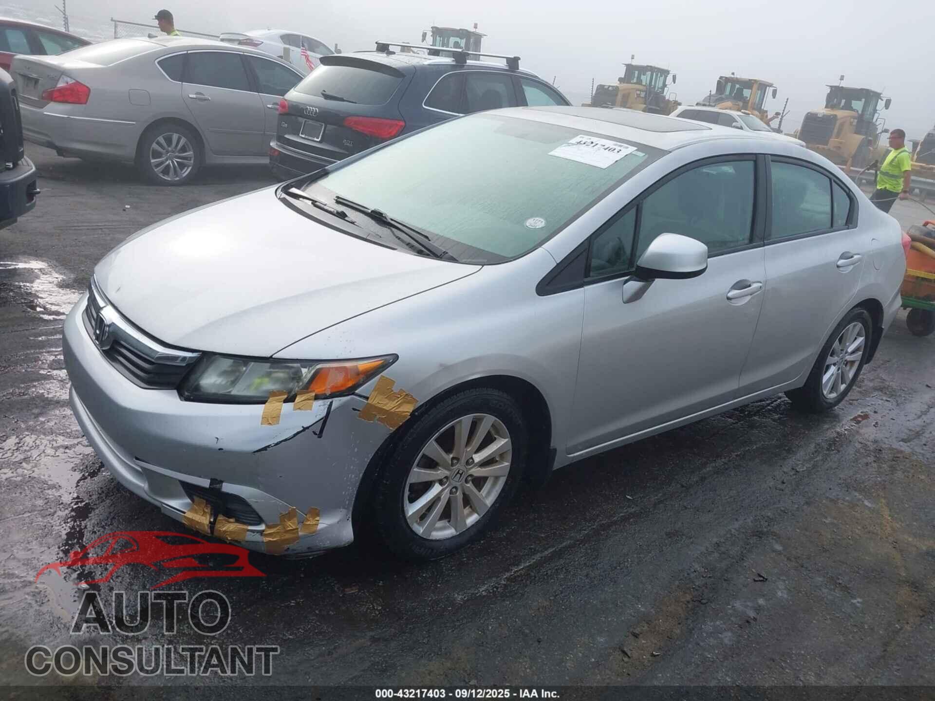 HONDA CIVIC 2012 - 2HGFB2F86CH519407