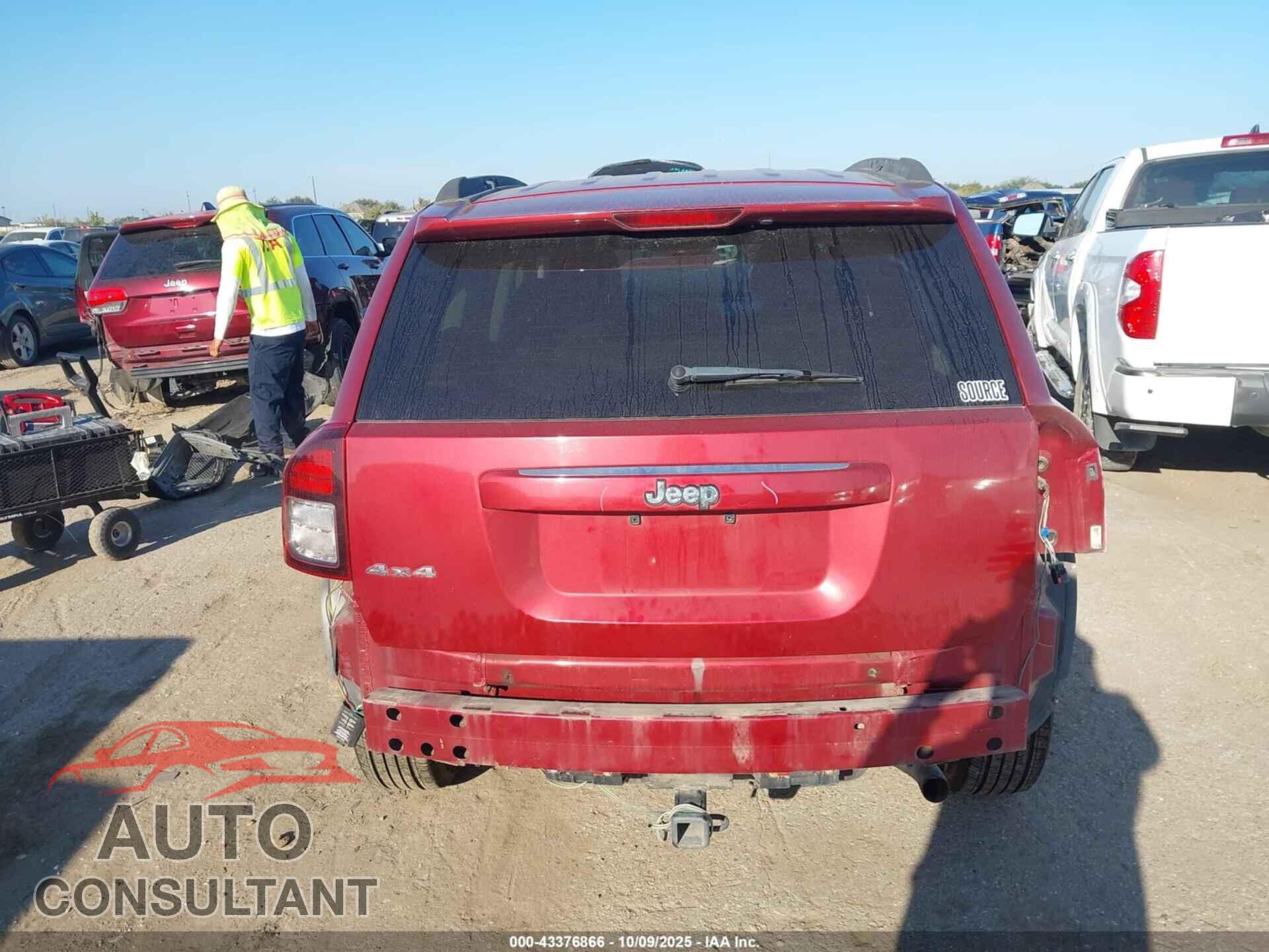 JEEP COMPASS 2015 - 1C4NJDBB7FD437875