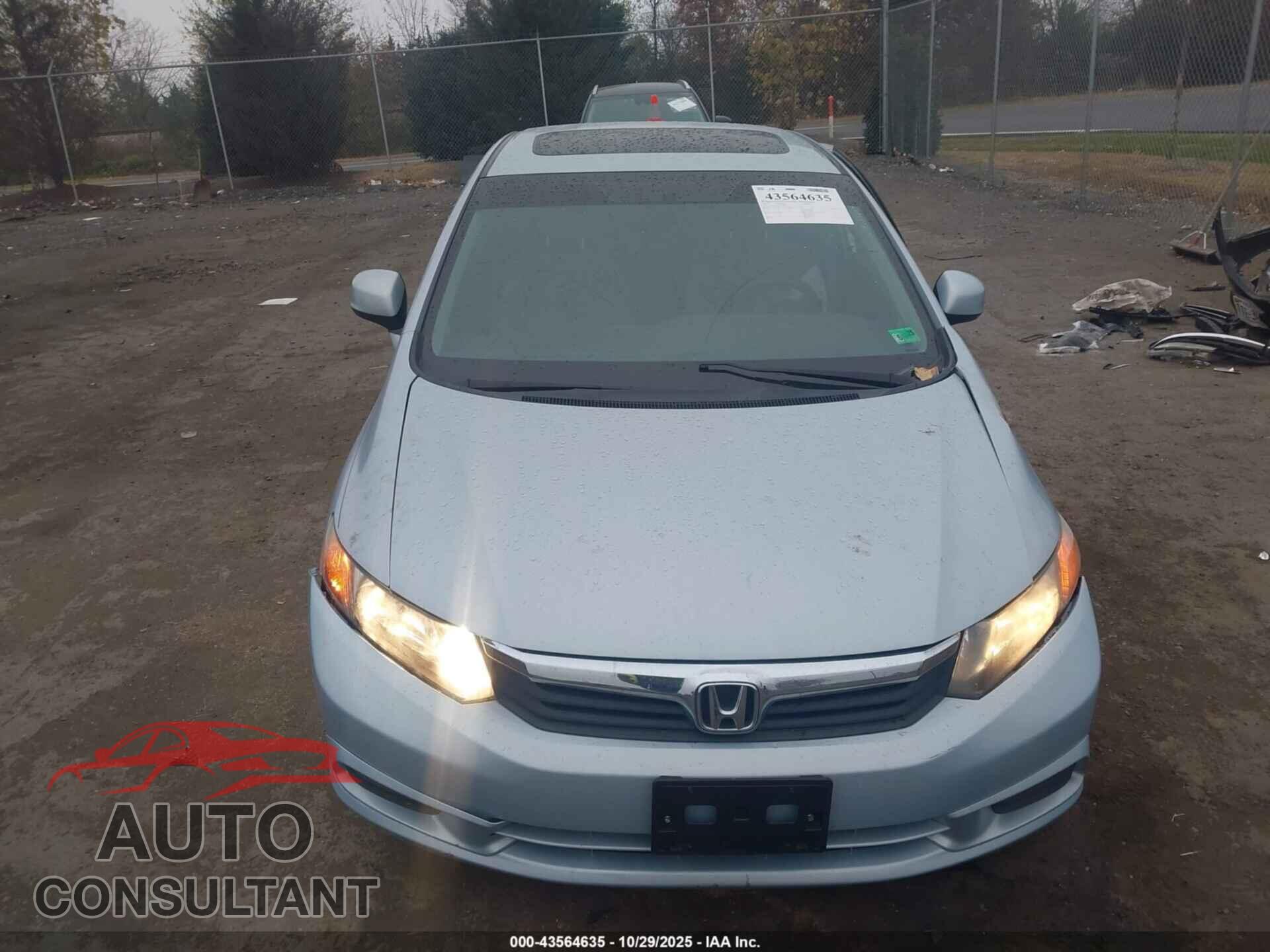 HONDA CIVIC 2012 - 2HGFB2F96CH517830