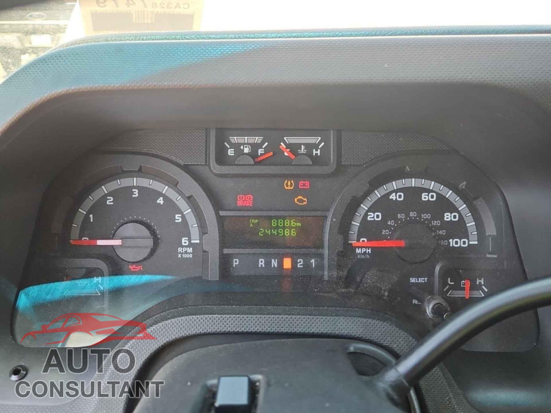 FORD E-150 2010 - 1FTNE1EW5ADA90881