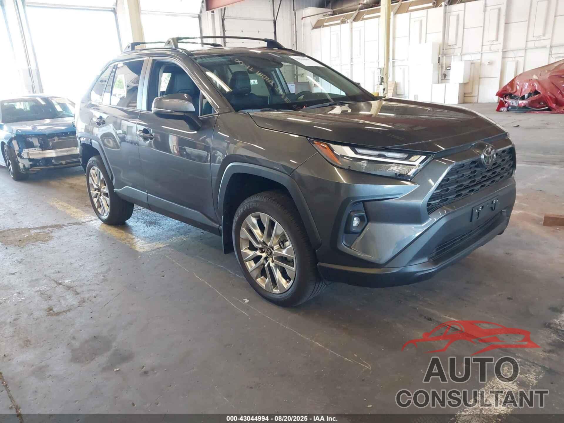 TOYOTA RAV4 2024 - 2T3A1RFV4RC488615