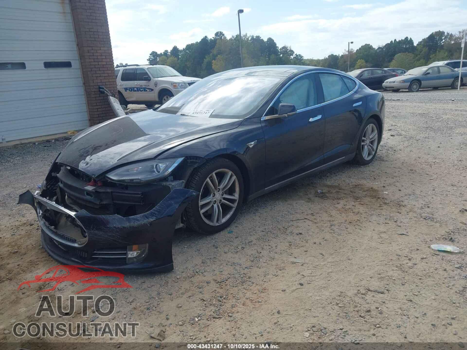 TESLA MODEL S 2012 - 5YJSA1DN7CFP01626