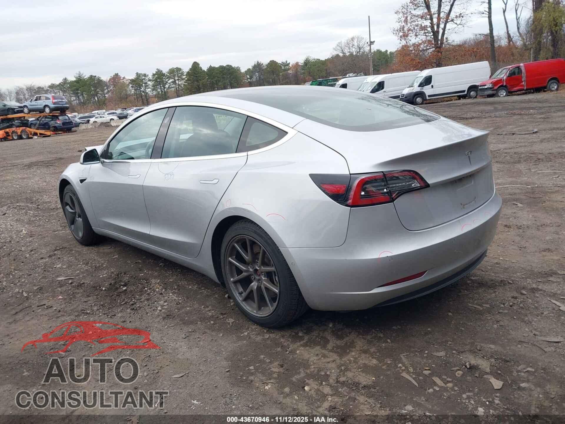 TESLA MODEL 3 2018 - 5YJ3E1EA7JF098906