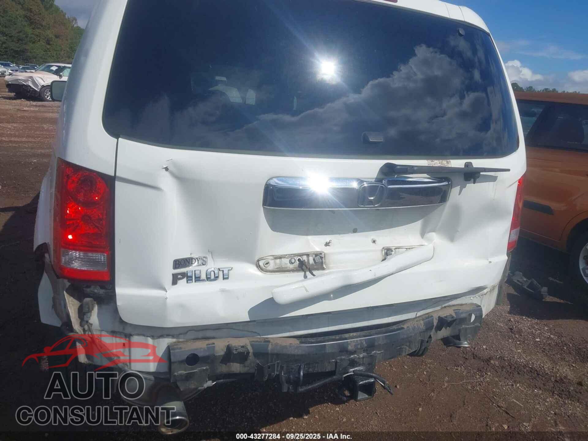 HONDA PILOT 2013 - 5FNYF3H55DB013627