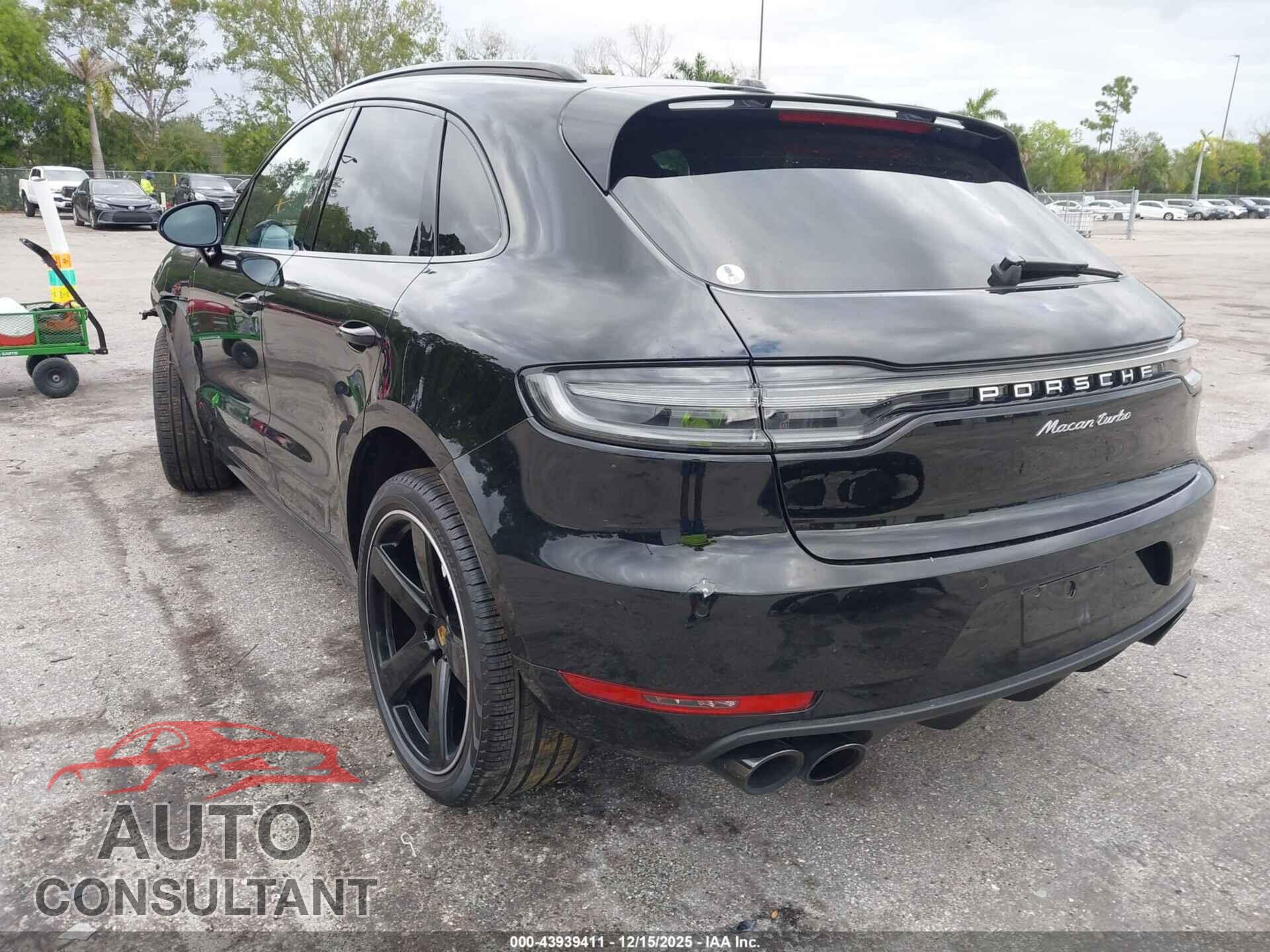 PORSCHE MACAN 2021 - WP1AF2A51MLB60223