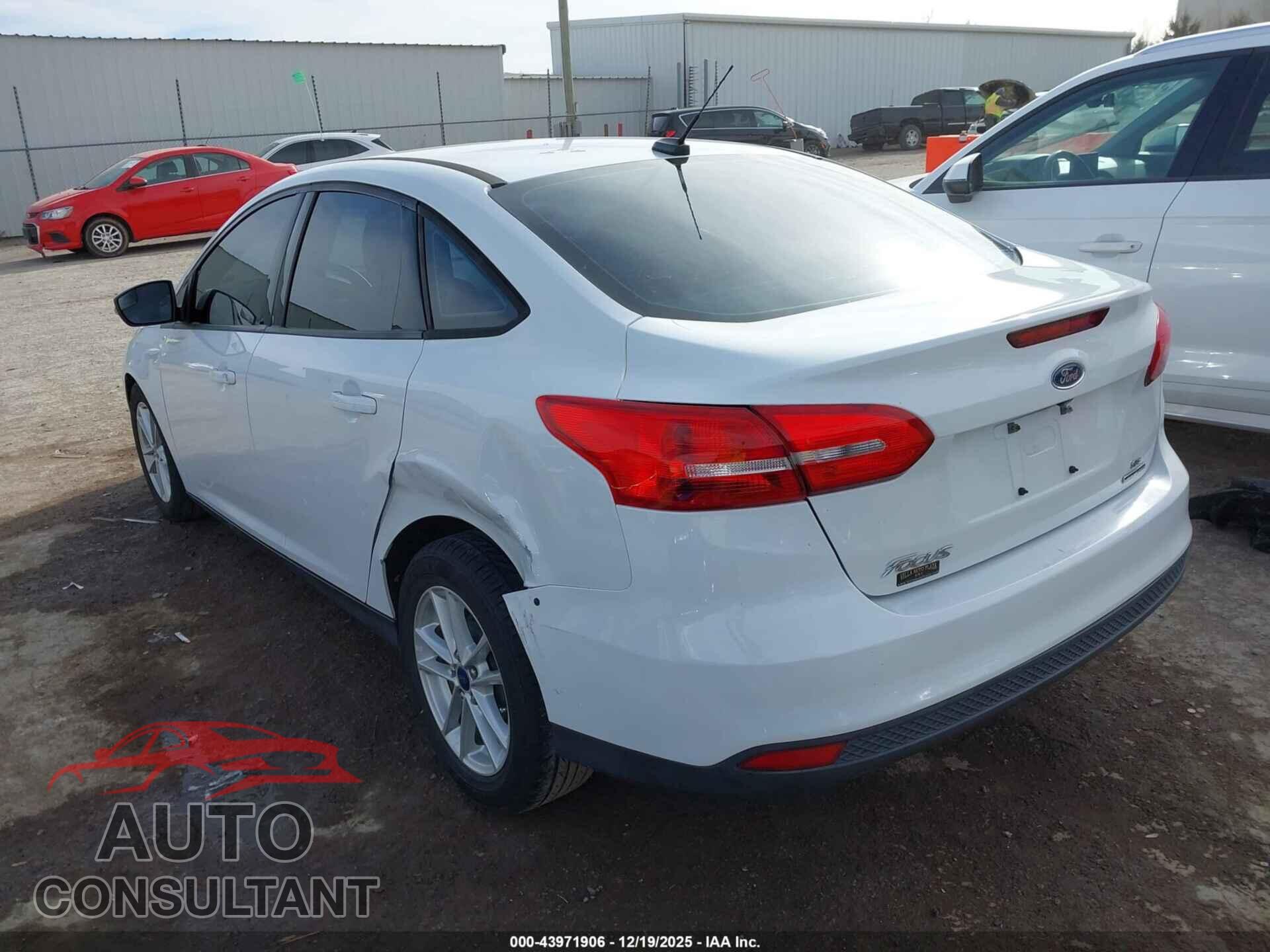 FORD FOCUS 2016 - 1FADP3F21GL340876