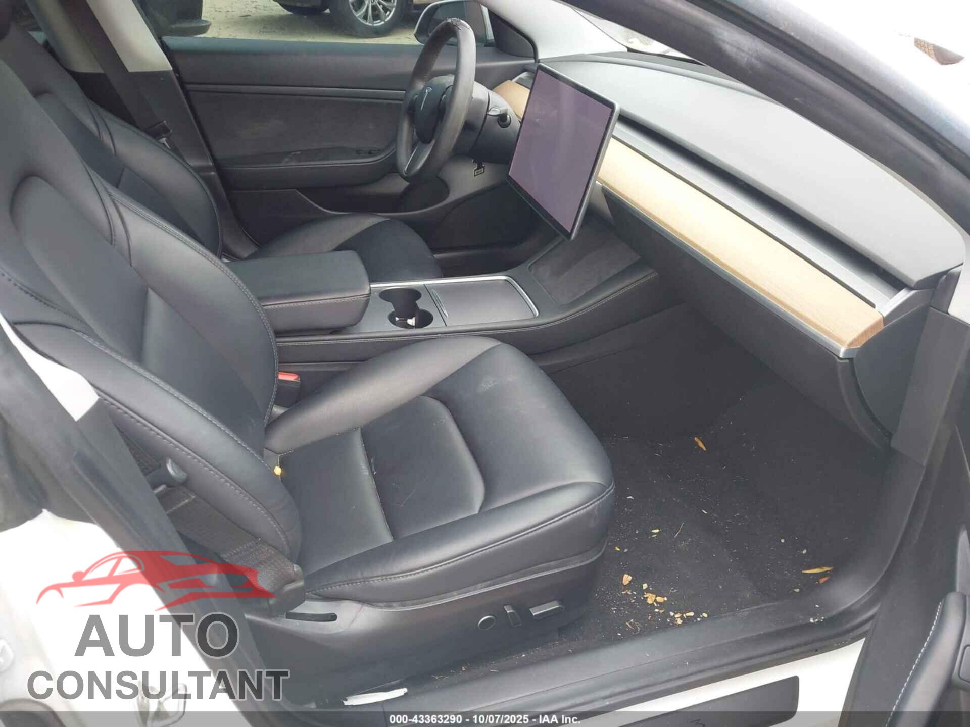 TESLA MODEL 3 2021 - 5YJ3E1EA8MF911402
