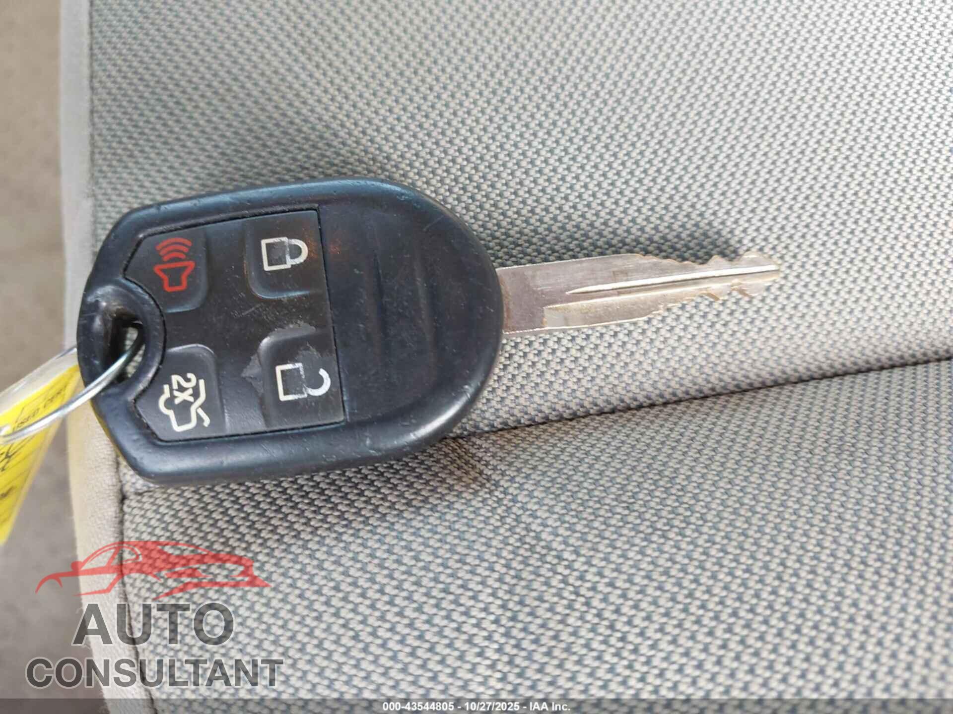 FORD ESCAPE 2012 - 1FMCU0D75CKB15674