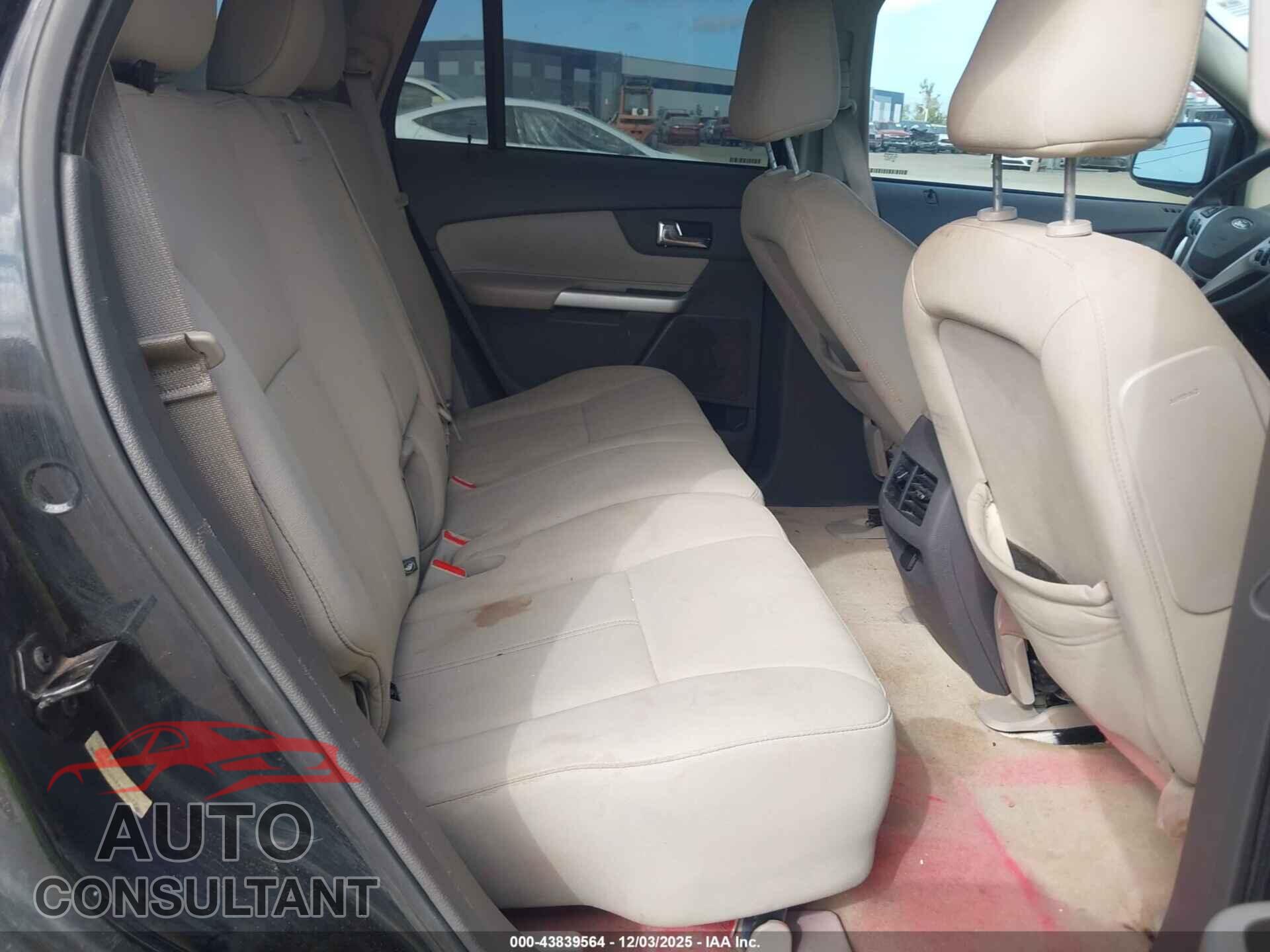 FORD EDGE 2011 - 2FMDK3GC4BBA18379