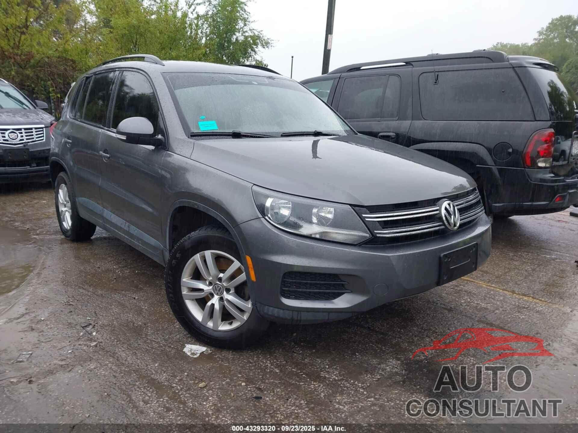 VOLKSWAGEN TIGUAN 2016 - WVGAV7AX0GW558072