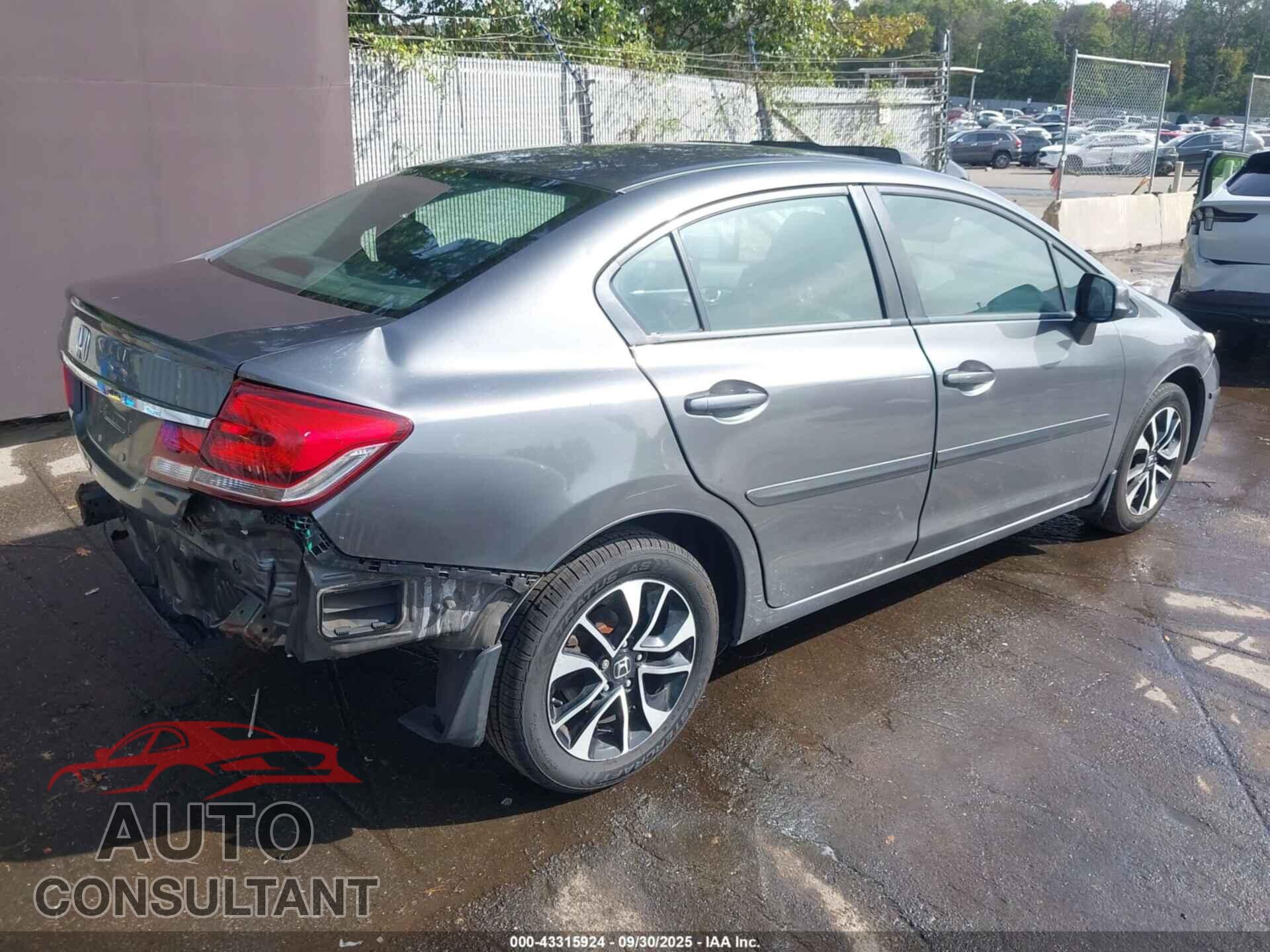 HONDA CIVIC 2013 - 2HGFB2F94DH504446
