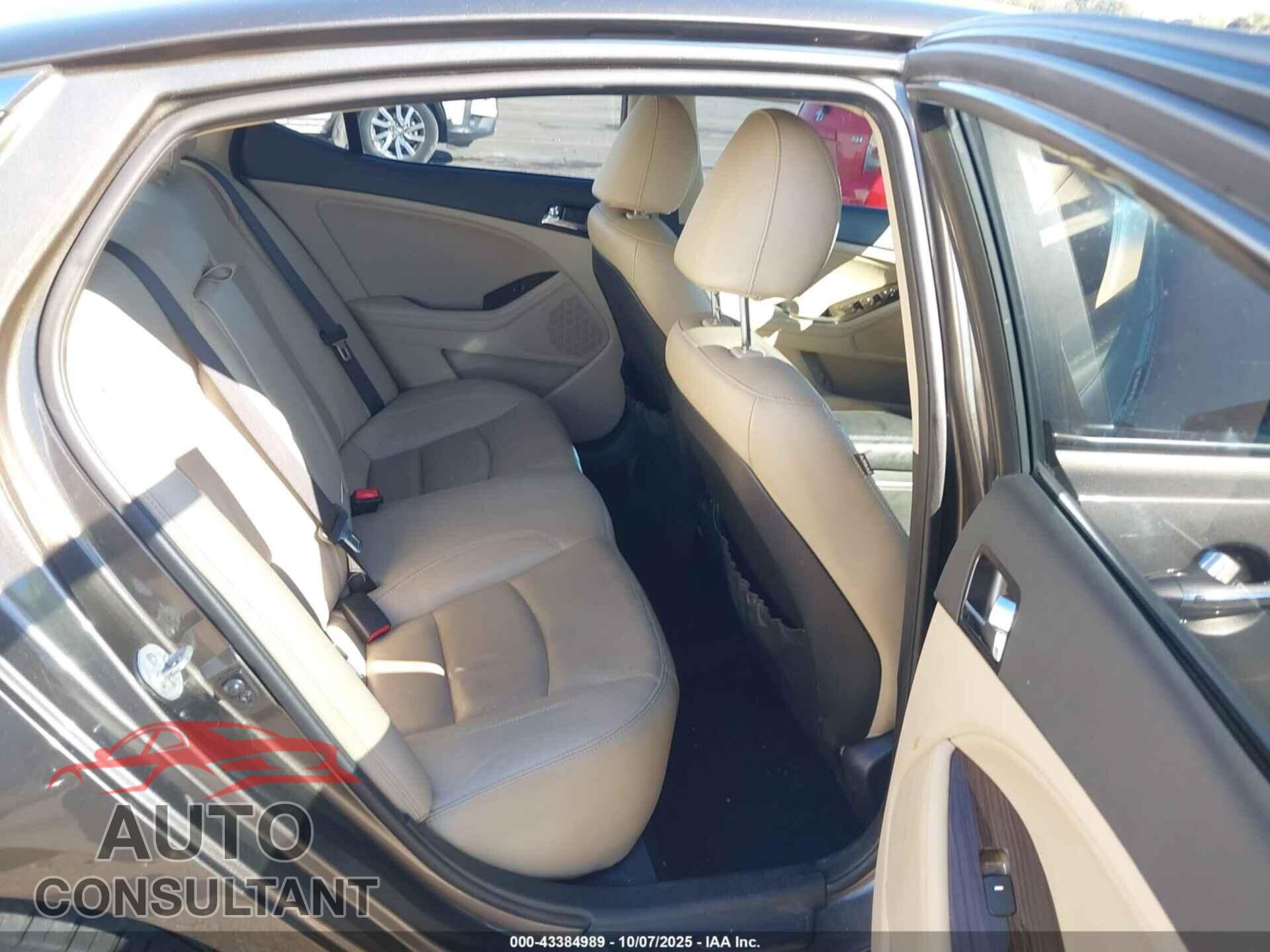 KIA OPTIMA 2012 - 5XXGN4A79CG042818