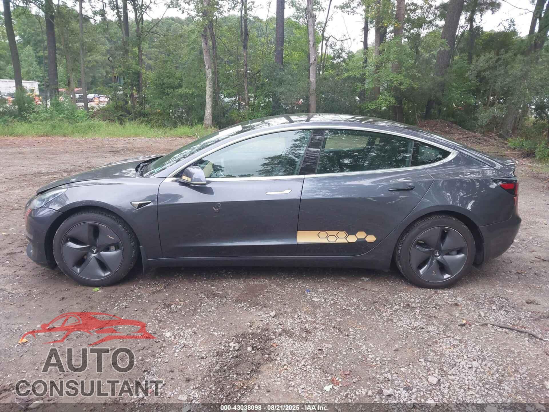 TESLA MODEL 3 2020 - 5YJ3E1EA2LF739253