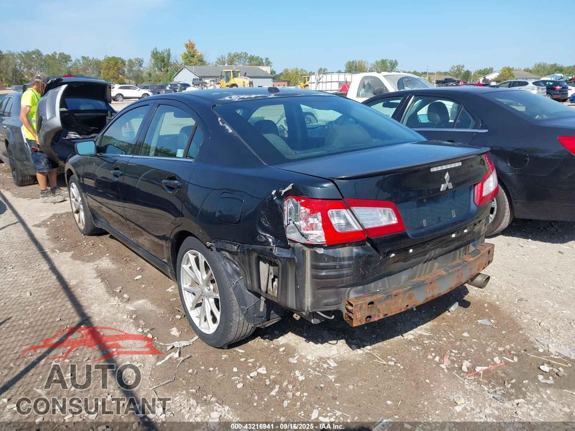 MITSUBISHI GALANT 2012 - 4A32B3FF0CE011892
