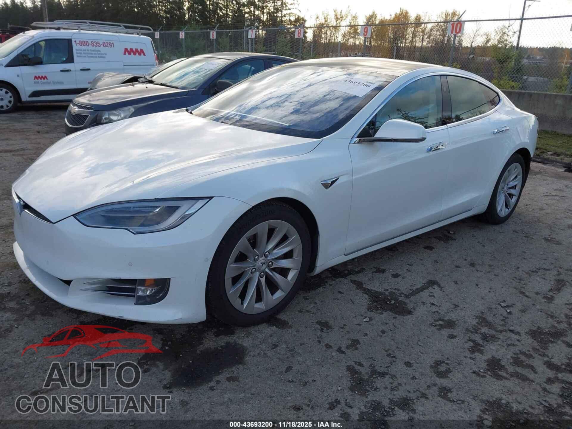 TESLA MODEL S 2017 - 5YJSA1E28HF210980