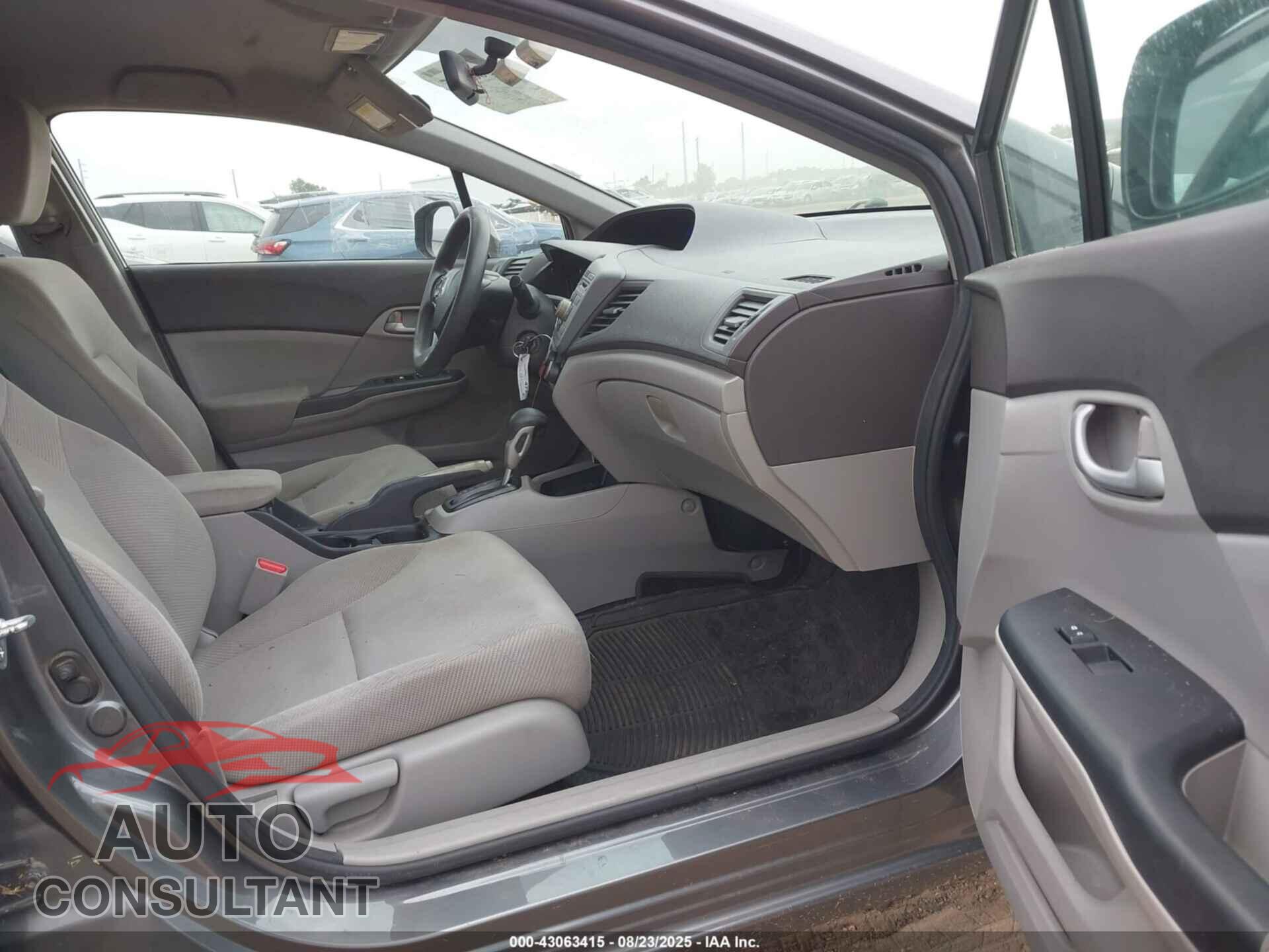 HONDA CIVIC 2012 - 19XFB2F53CE007135