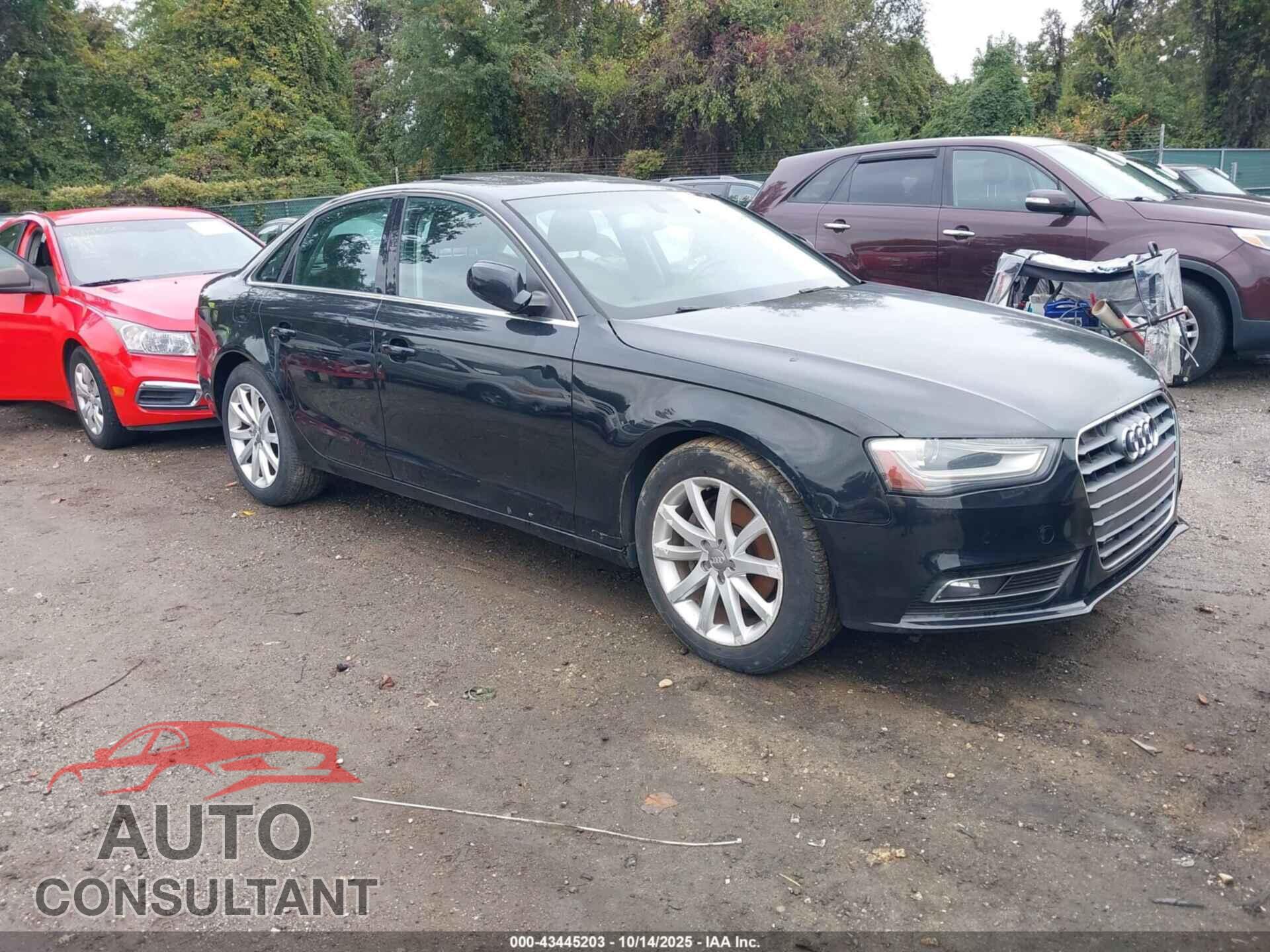 AUDI A4 2013 - WAUEFAFL2DN043532