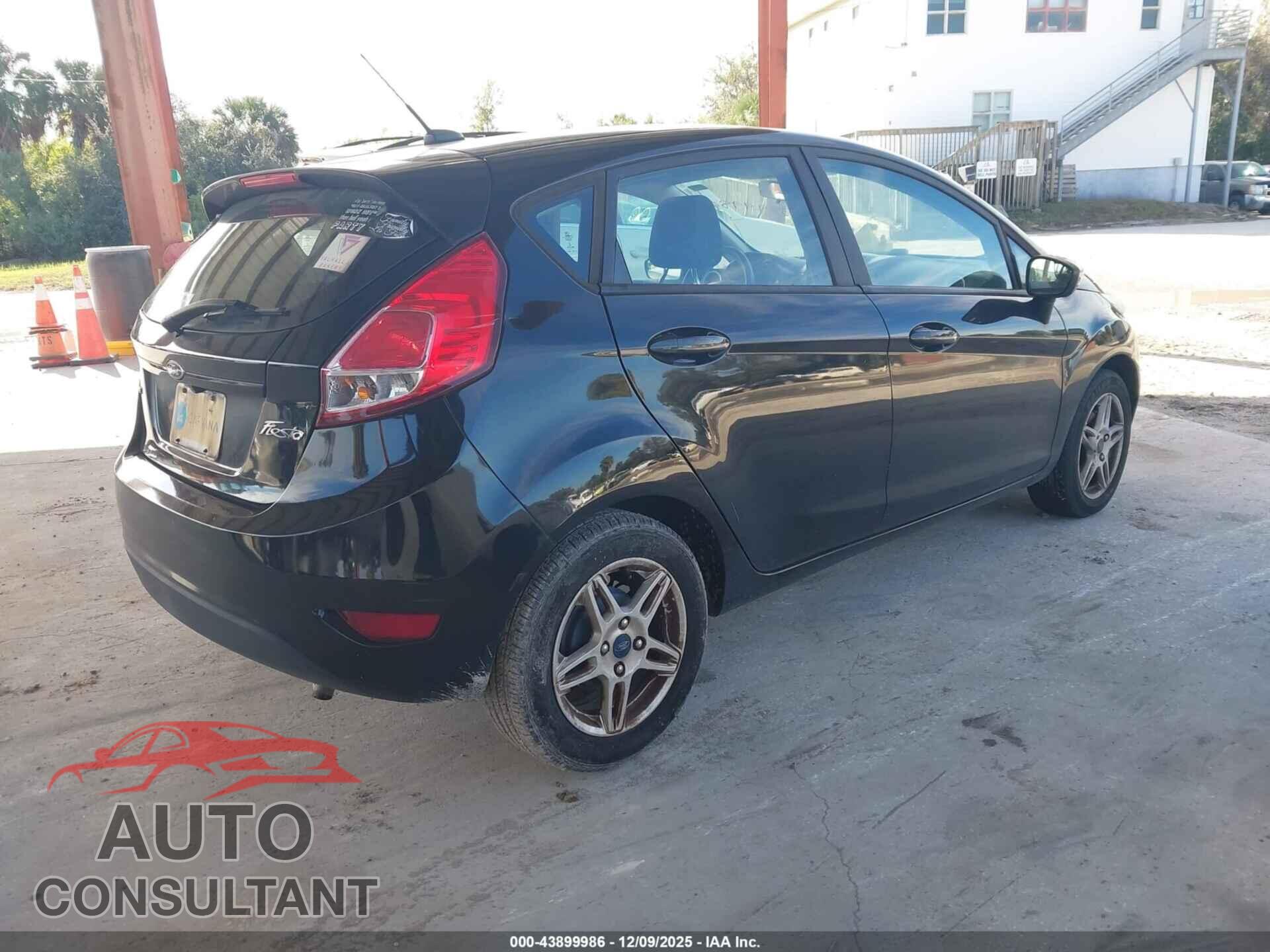 FORD FIESTA 2019 - 3FADP4EJ4KM113039