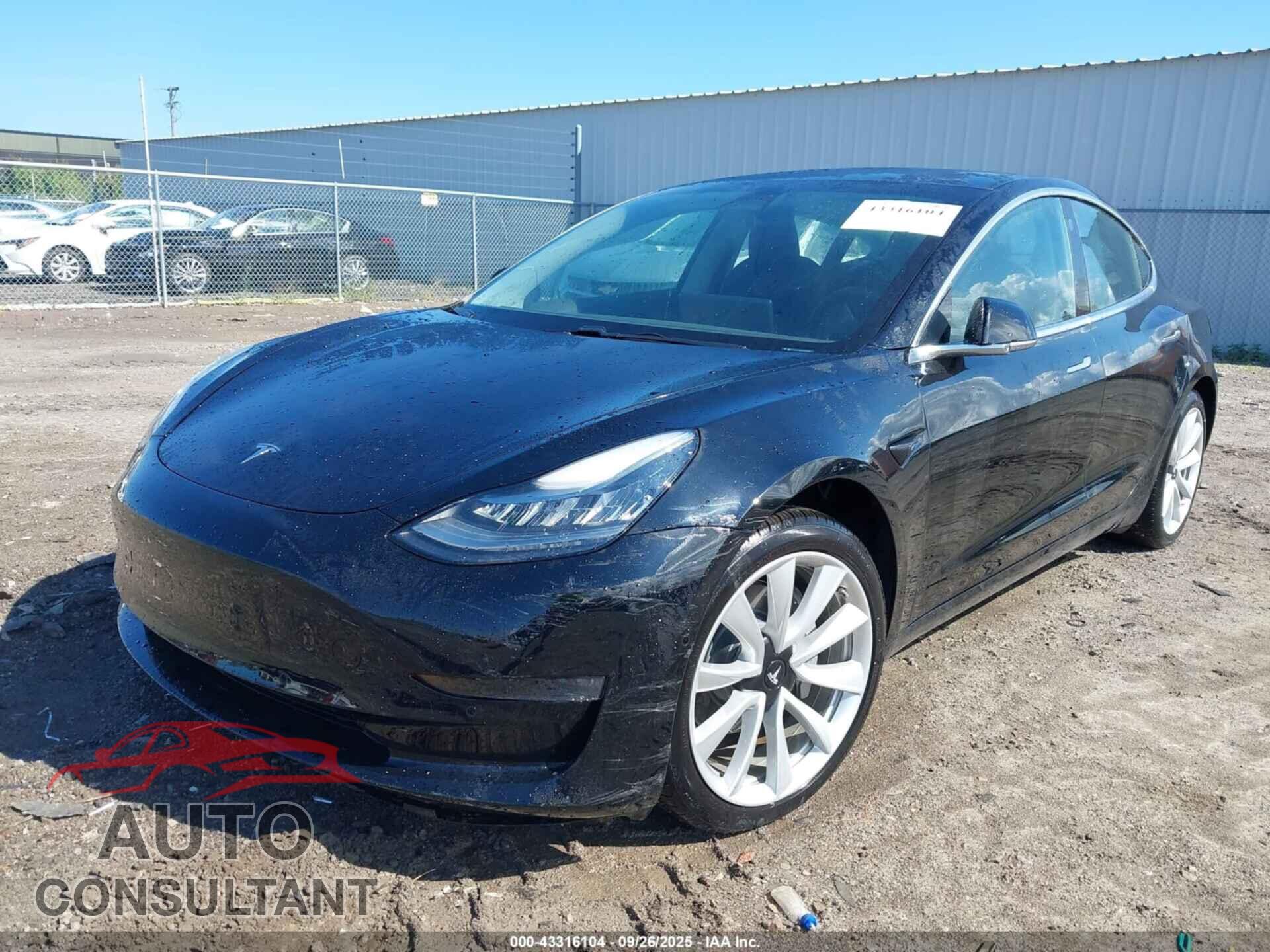 TESLA MODEL 3 2018 - 5YJ3E1EB9JF069190