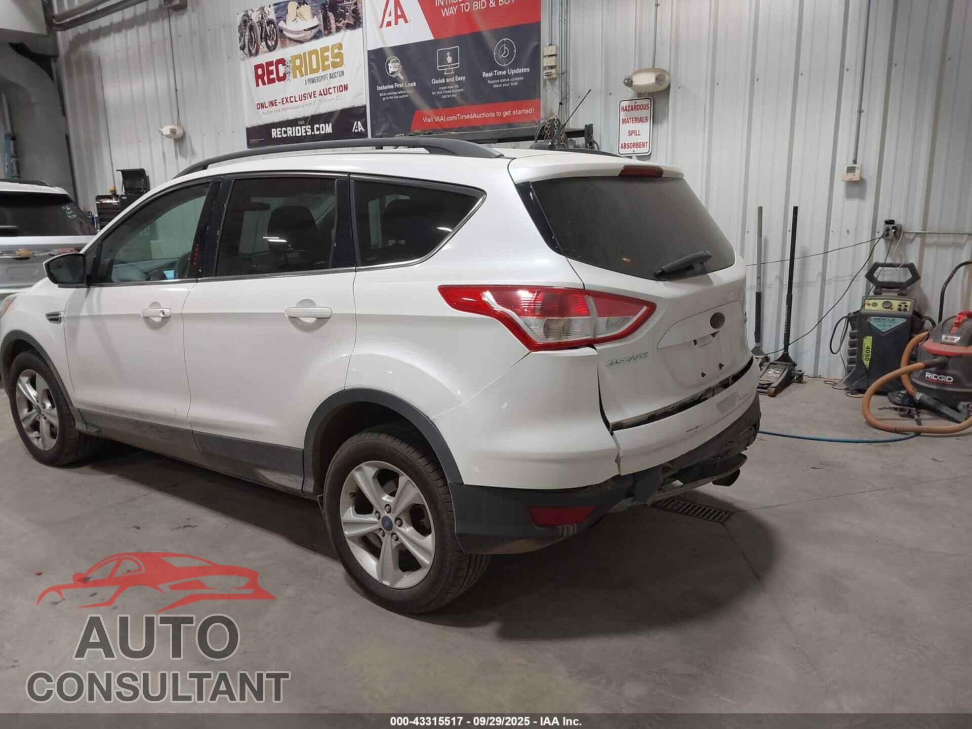 FORD ESCAPE 2014 - 1FMCU9G97EUD27095