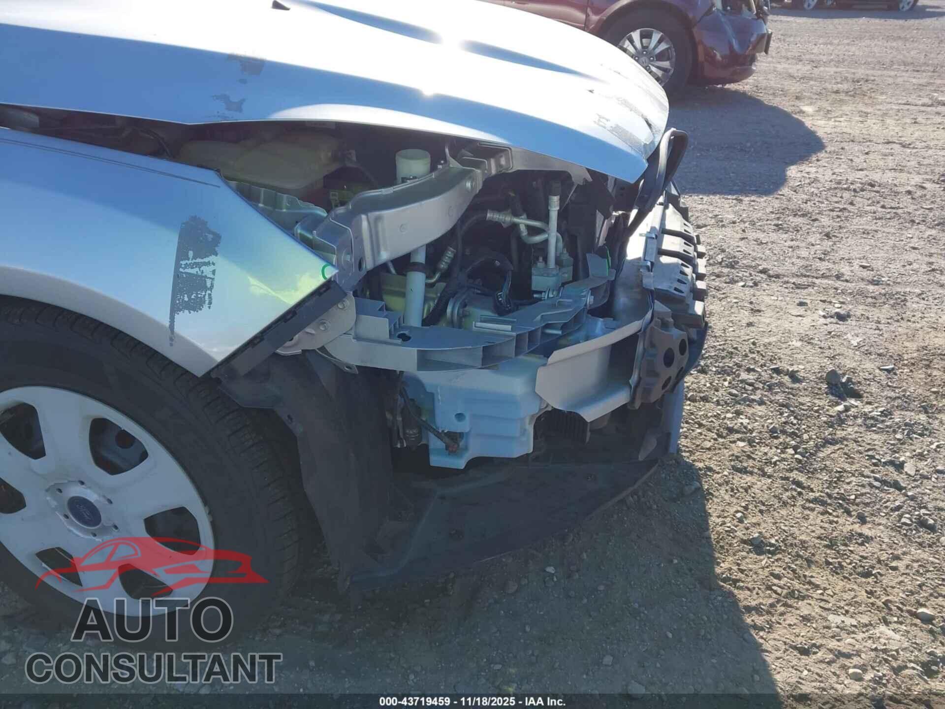 FORD FOCUS 2017 - 1FADP3E23HL218300