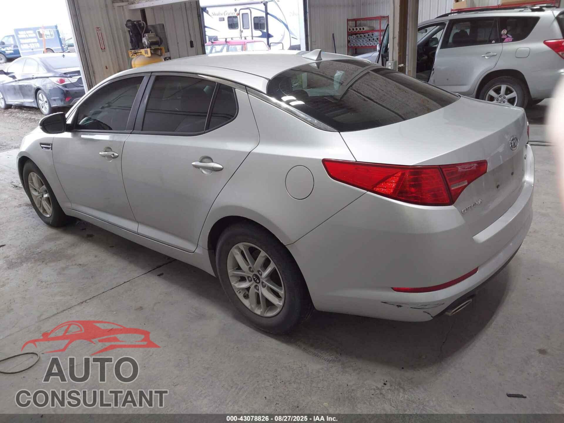 KIA OPTIMA 2011 - KNAGM4A70B5177964