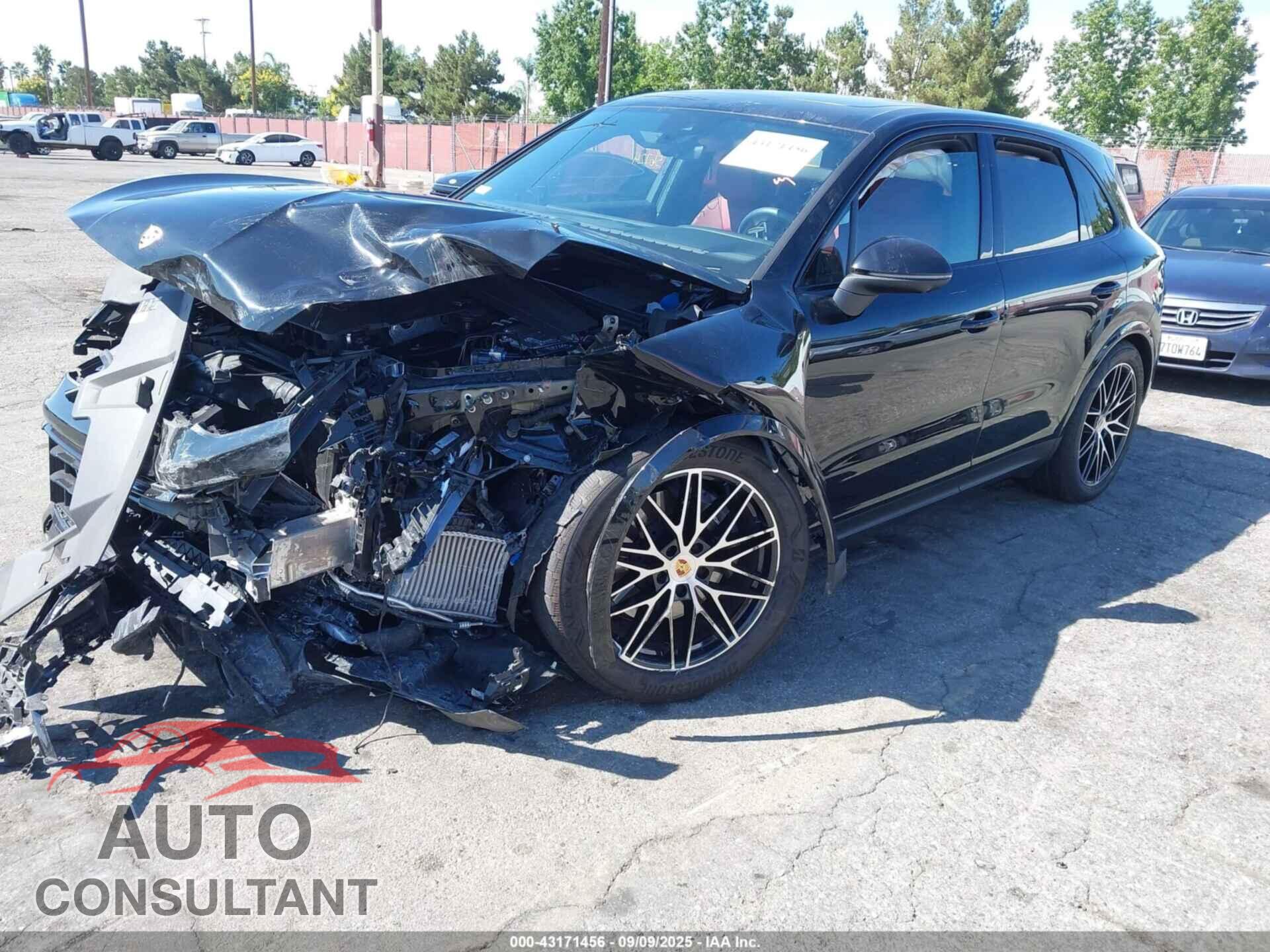 PORSCHE CAYENNE 2025 - WP1AA2AY0SDA02598