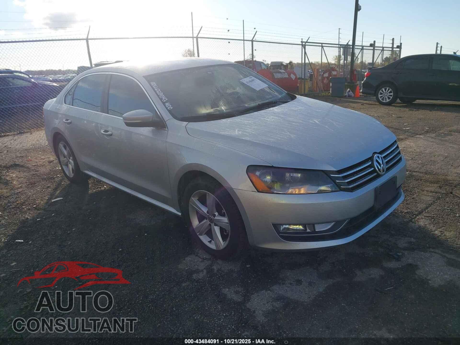 VOLKSWAGEN PASSAT 2015 - 1VWAT7A31FC084377