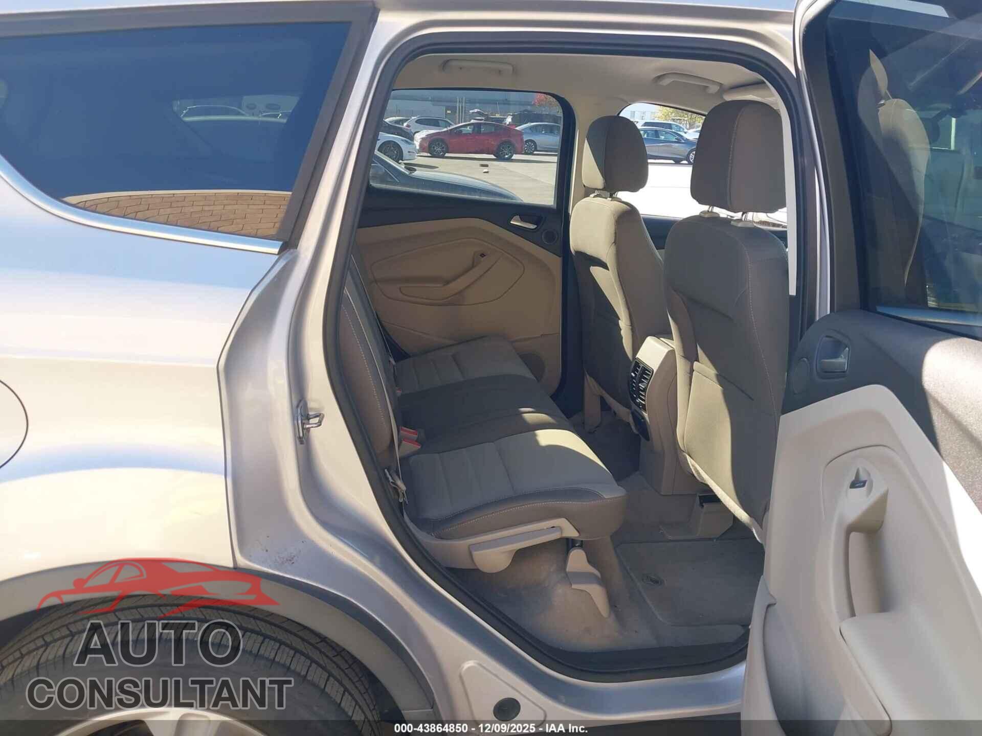 FORD ESCAPE 2013 - 1FMCU0GX8DUD39653
