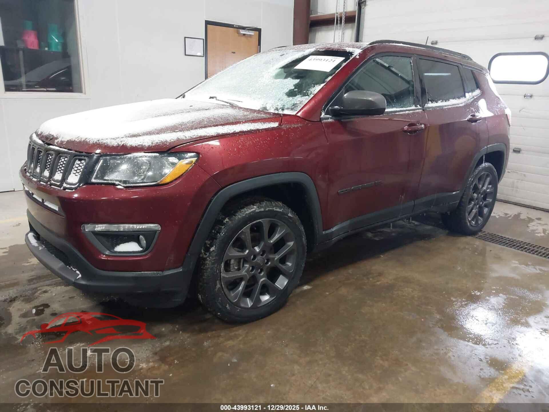 JEEP COMPASS 2021 - 3C4NJDEB7MT570574