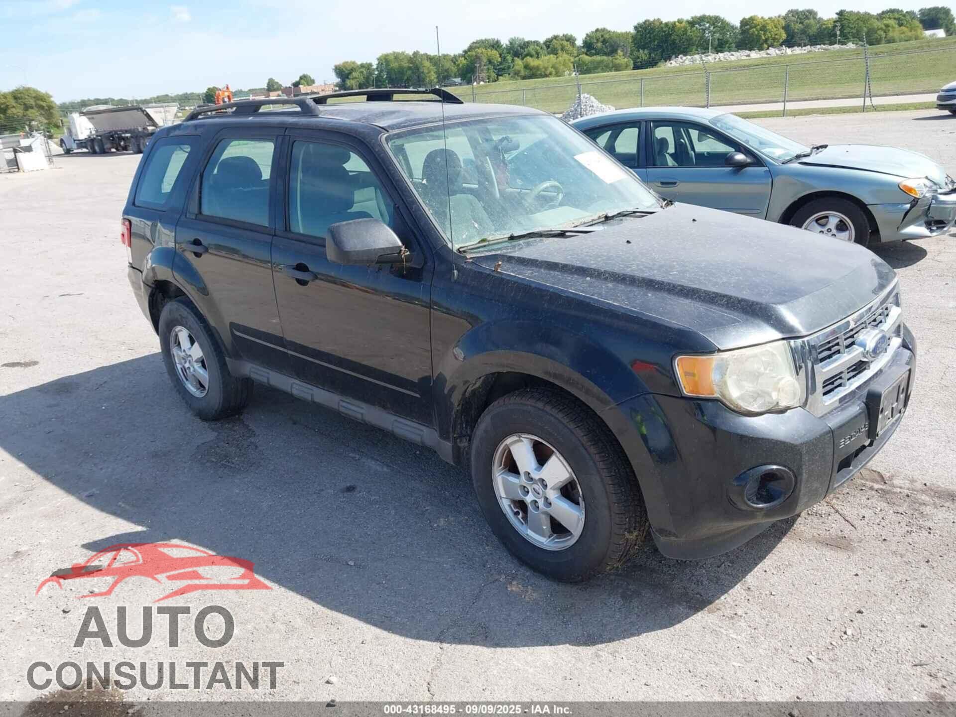 FORD ESCAPE 2009 - 1FMCU02749KB78972