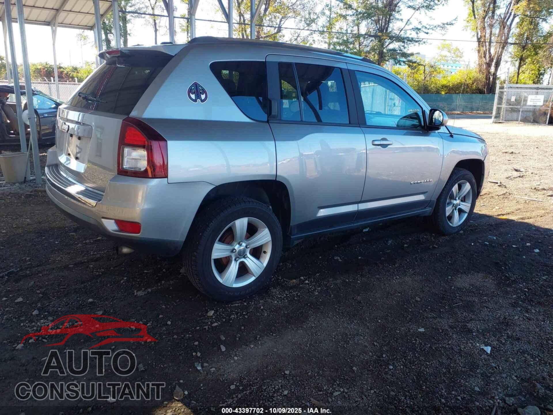 JEEP COMPASS 2015 - 1C4NJCEA7FD263870
