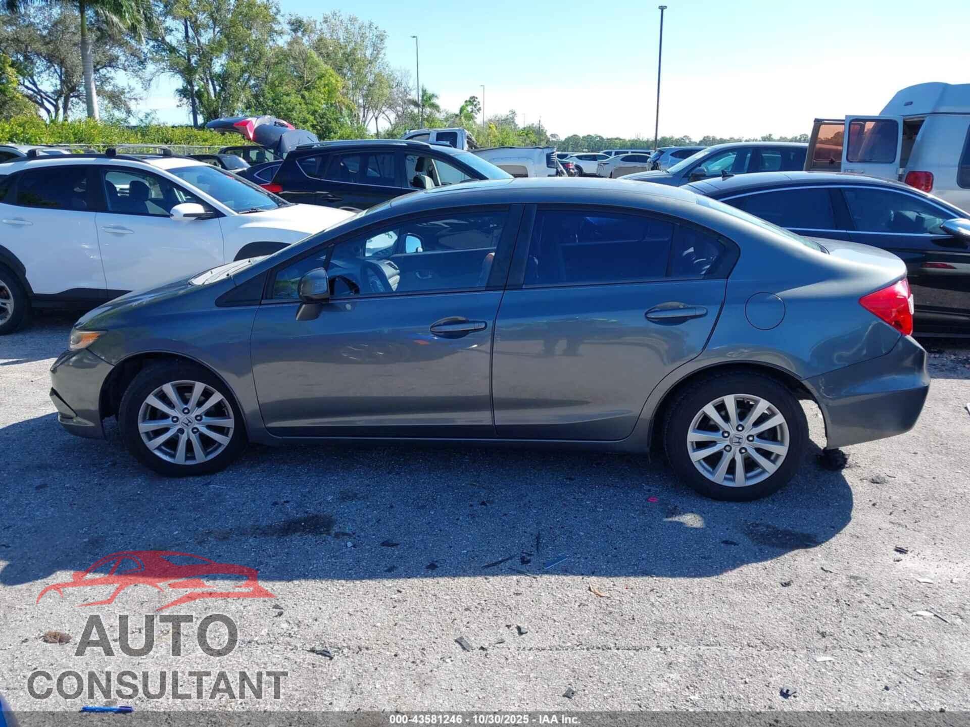HONDA CIVIC 2012 - 19XFB2F84CE025184