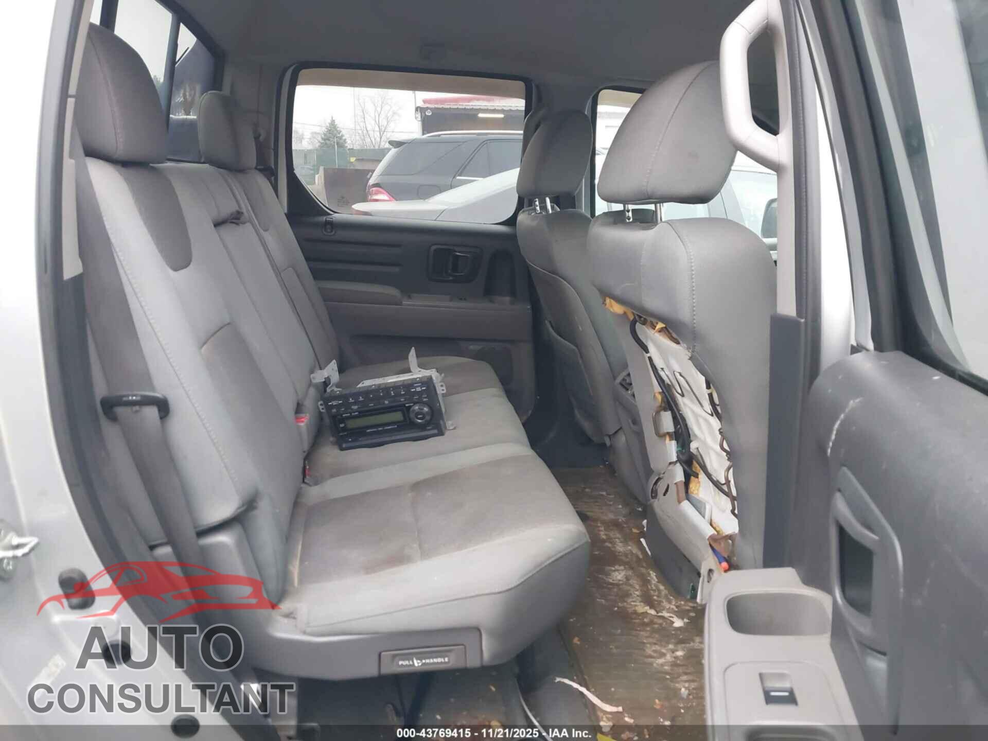 HONDA RIDGELINE 2011 - 5FPYK1F43BB001880